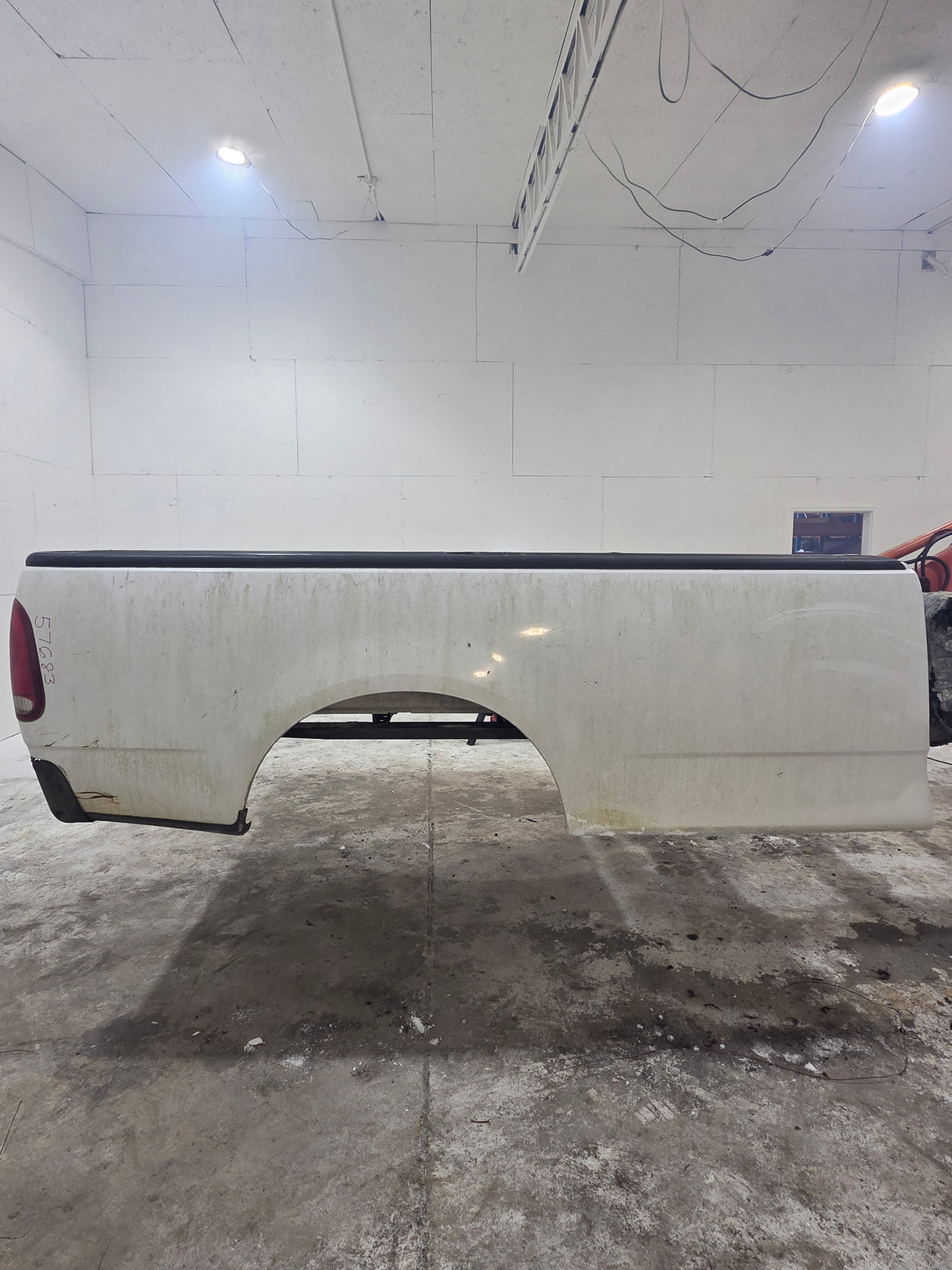 1997-2003 Ford F150 8' Long Bed - White
