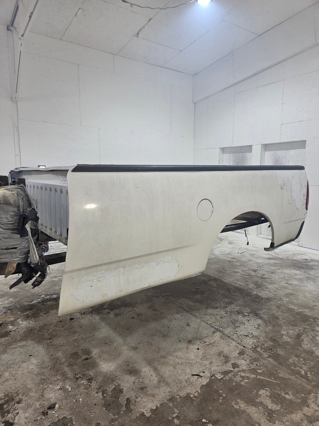 1997-2003 Ford F150 8' Long Bed - White