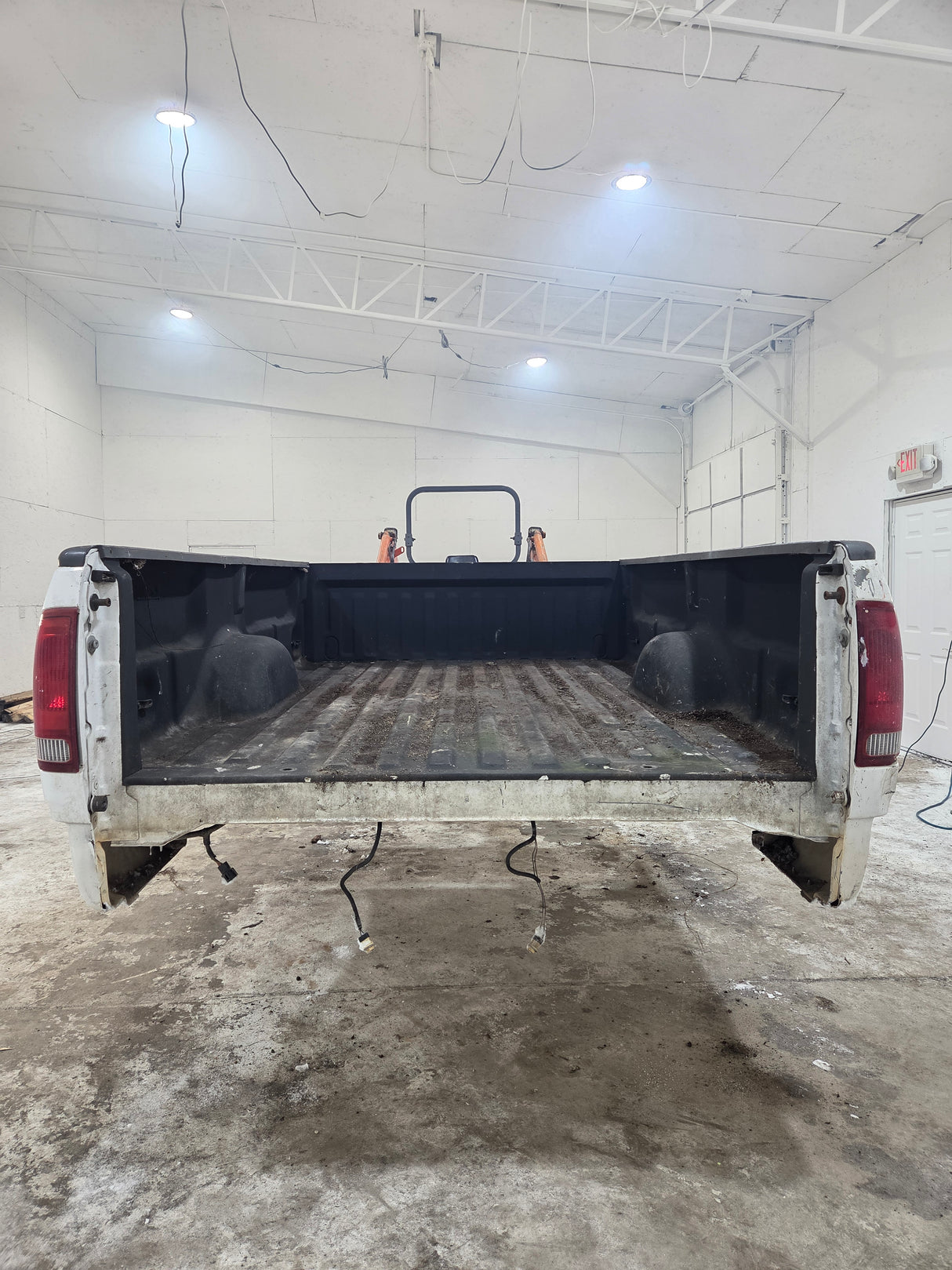 1997-2003 Ford F150 8' Long Bed - White