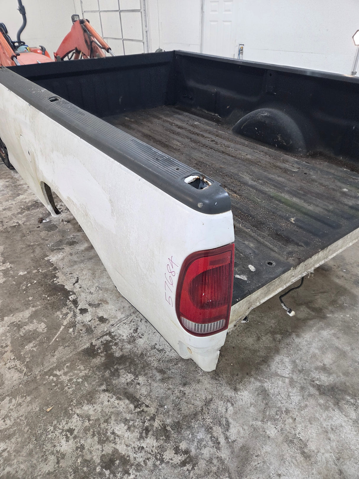 1997-2003 Ford F150 8' Long Bed - White