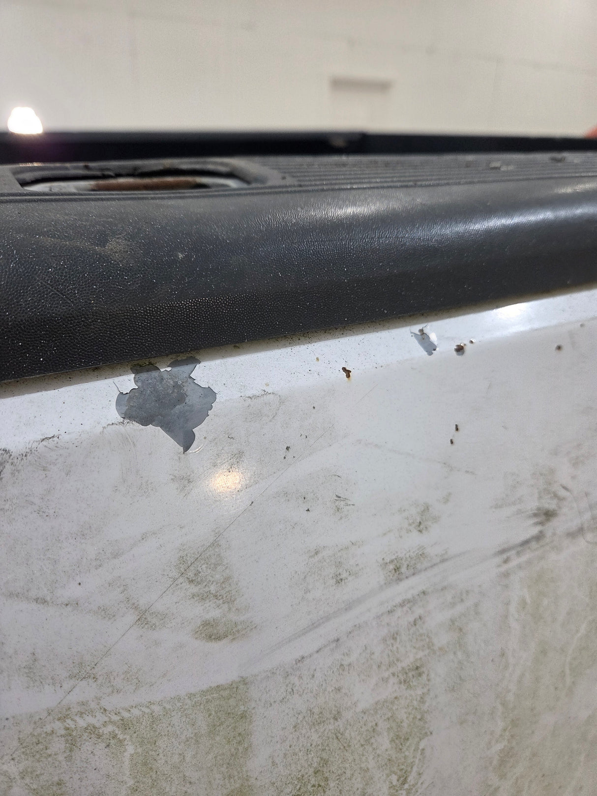 1997-2003 Ford F150 8' Long Bed - White