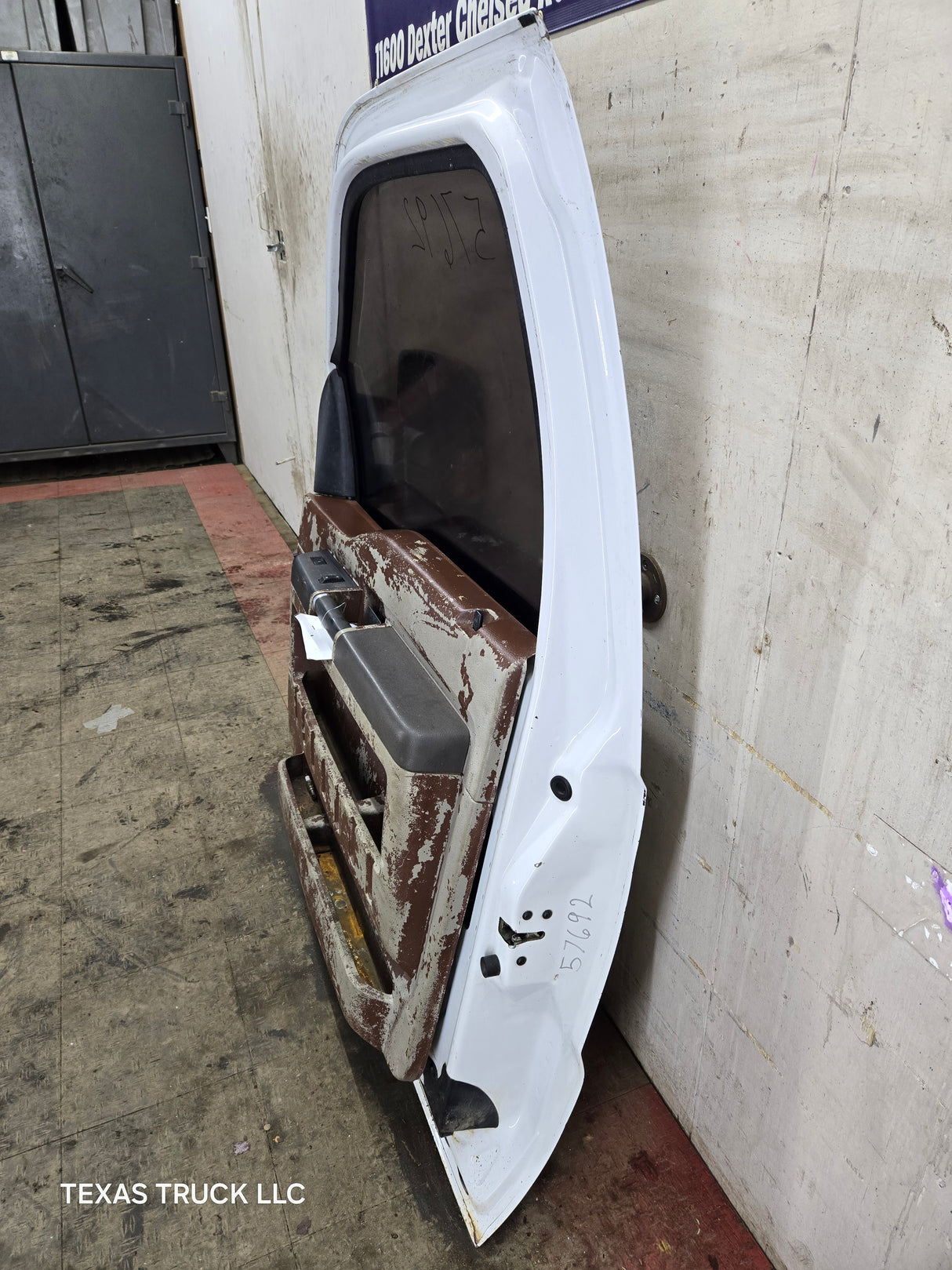1999-2011 Ford Super Duty / Excursion Front Passenger RH Door F250 F350 F450 F550