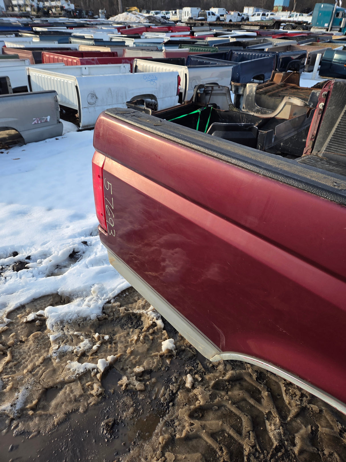1987-1997 Ford F150 F250 F350 OBS 6' 9" Short Truck Bed