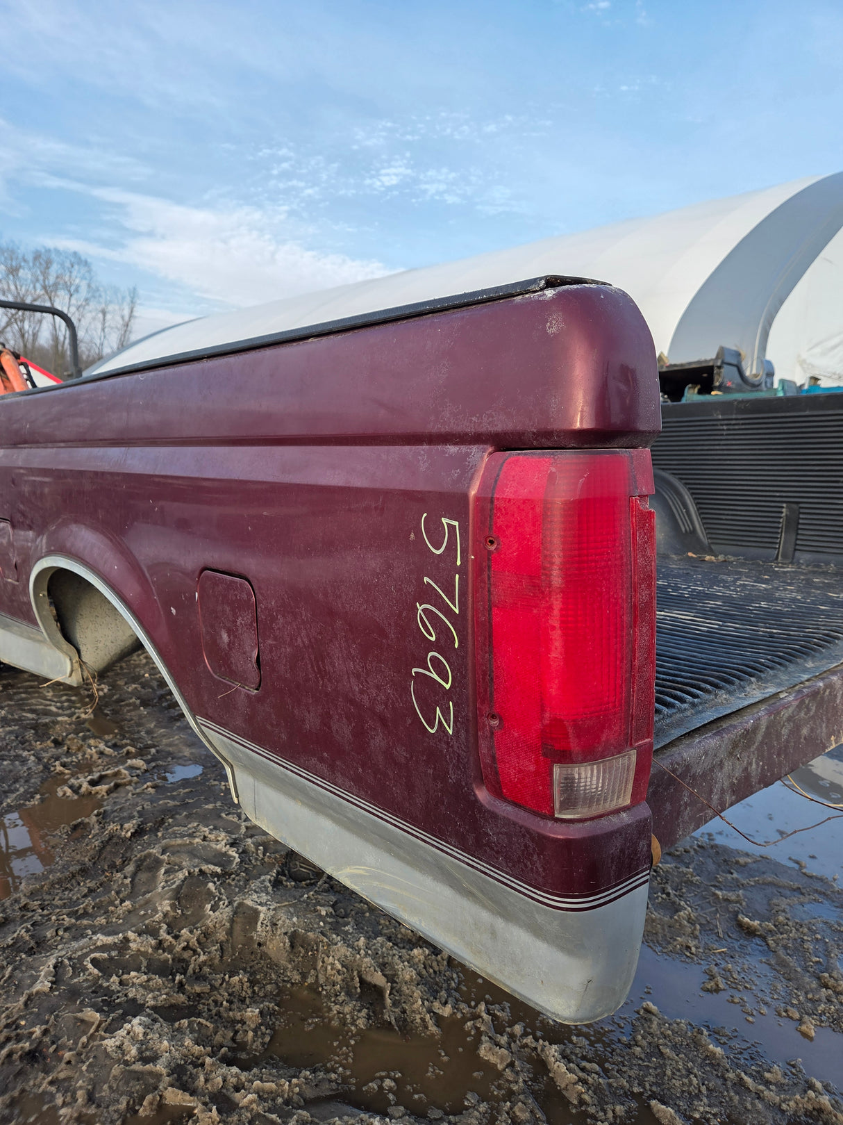 1987-1997 Ford F150 F250 F350 OBS 6' 9" Short Truck Bed