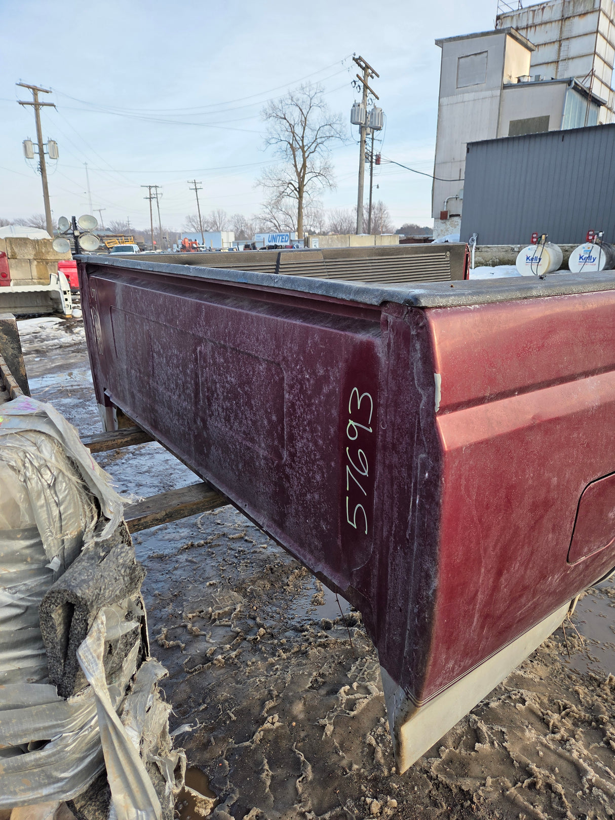 1987-1997 Ford F150 F250 F350 OBS 6' 9" Short Truck Bed