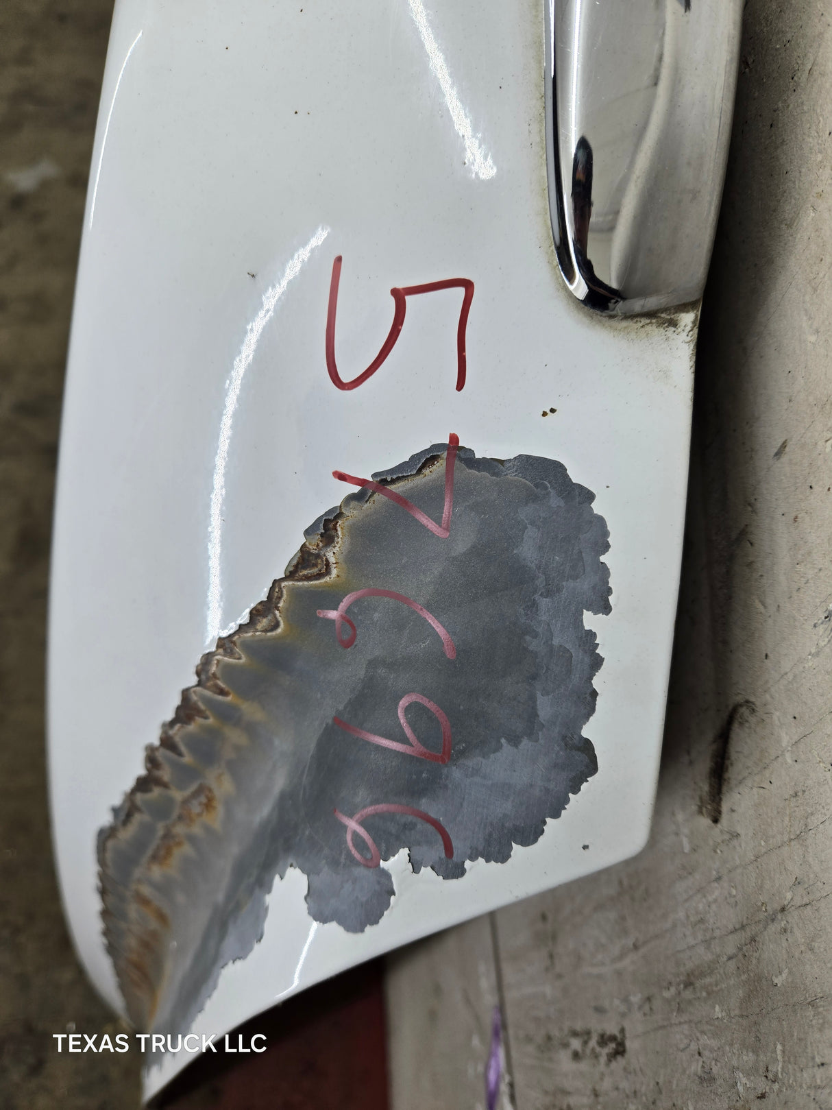 2011-2014Chevrolet Silverado 2500 HD 3500HD Hood