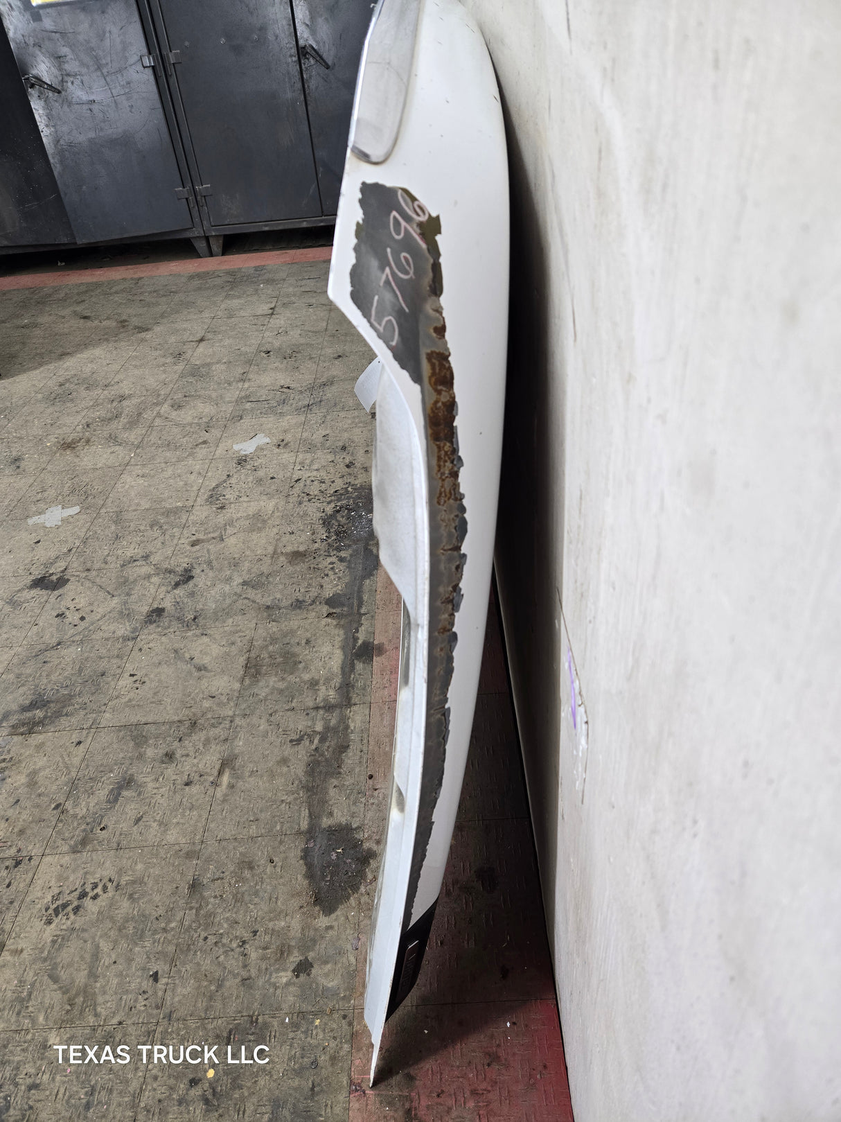 2011-2014Chevrolet Silverado 2500 HD 3500HD Hood