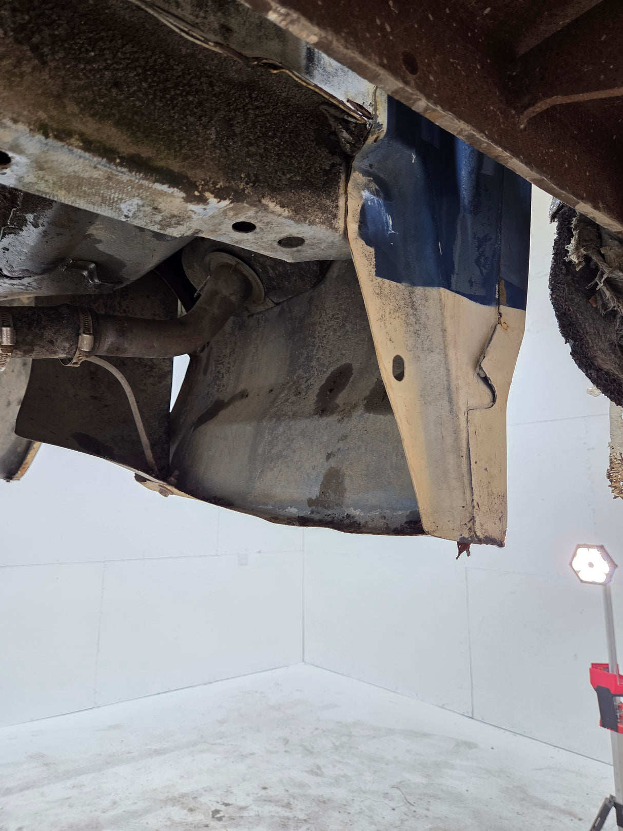 1987-1997 Ford F150 F250 F350 OBS 6' 9" Short Truck Bed