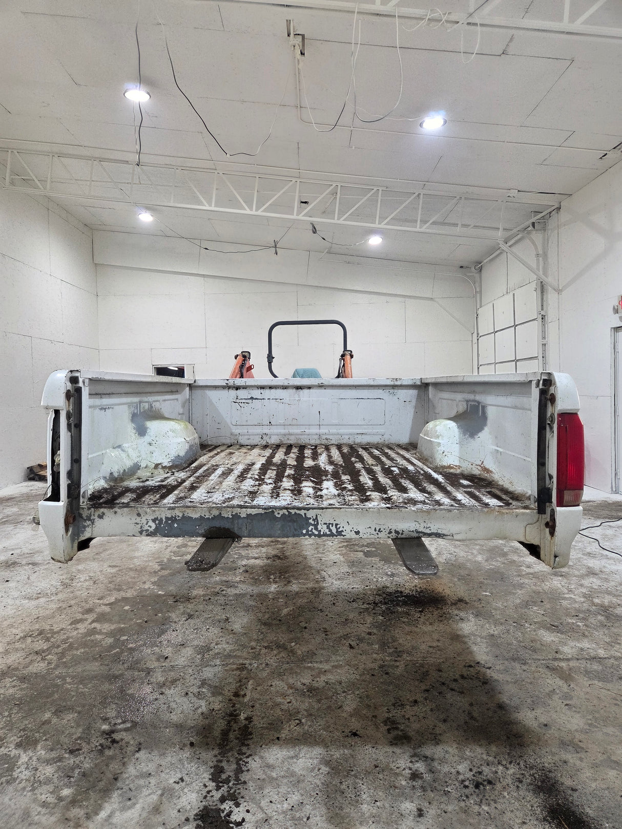 1987-1997 Ford F150 F250 F350 OBS 6' 9" Short Truck Bed