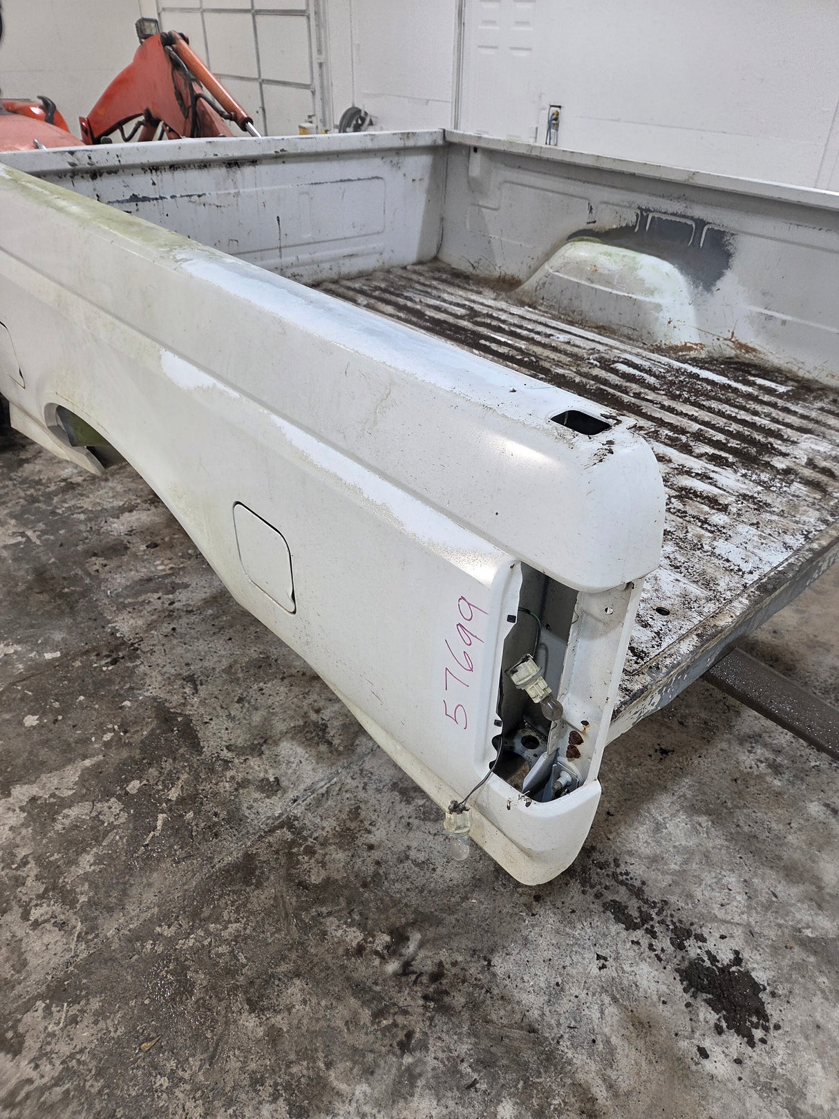 1987-1997 Ford F150 F250 F350 OBS 6' 9" Short Truck Bed