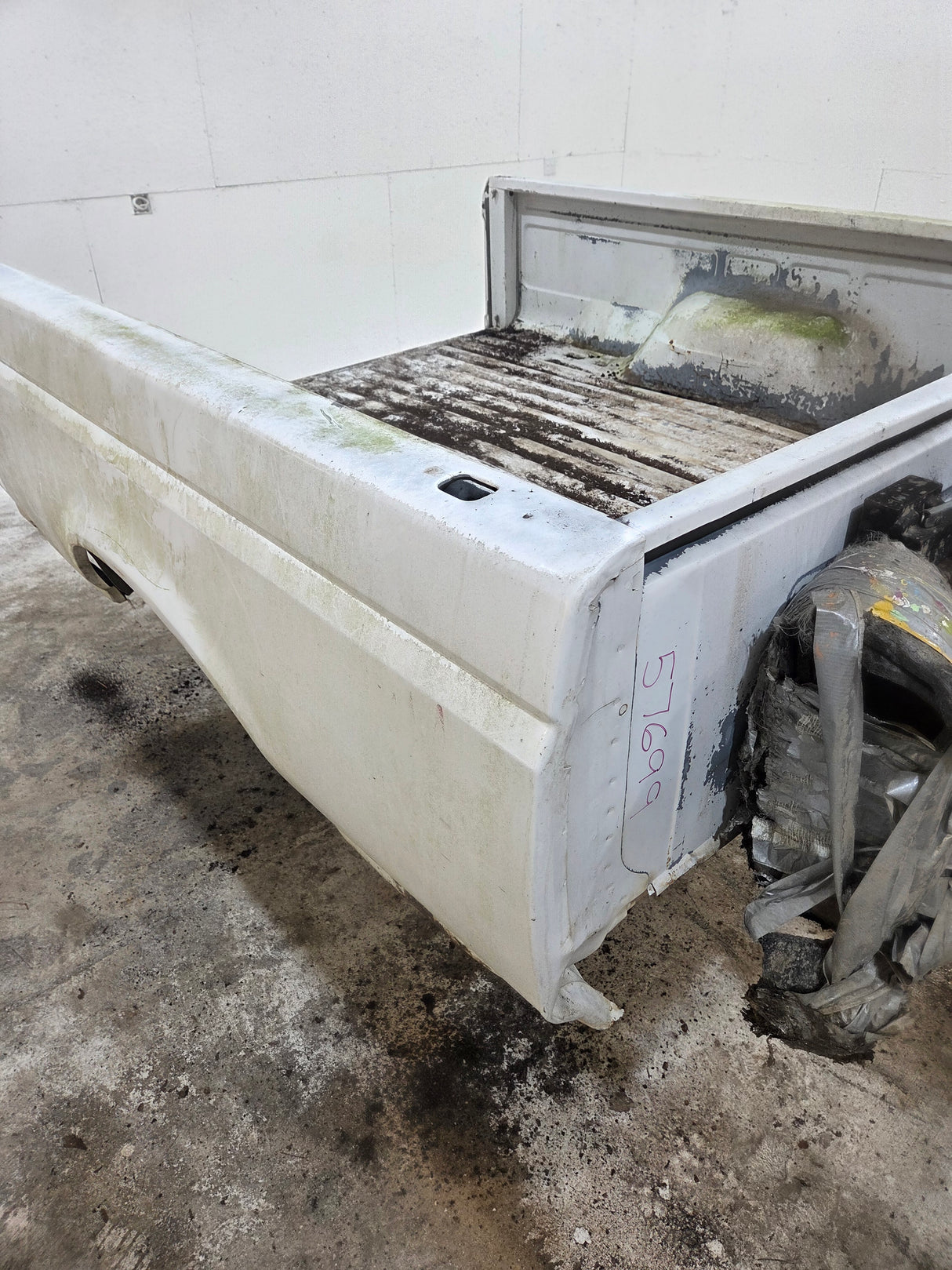 1987-1997 Ford F150 F250 F350 OBS 6' 9" Short Truck Bed