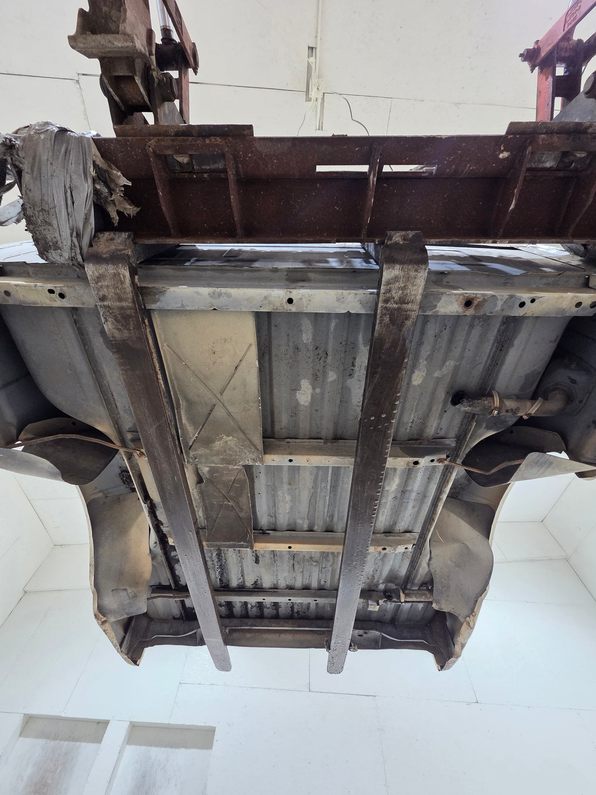 1987-1997 Ford F150 F250 F350 OBS 6' 9" Short Truck Bed