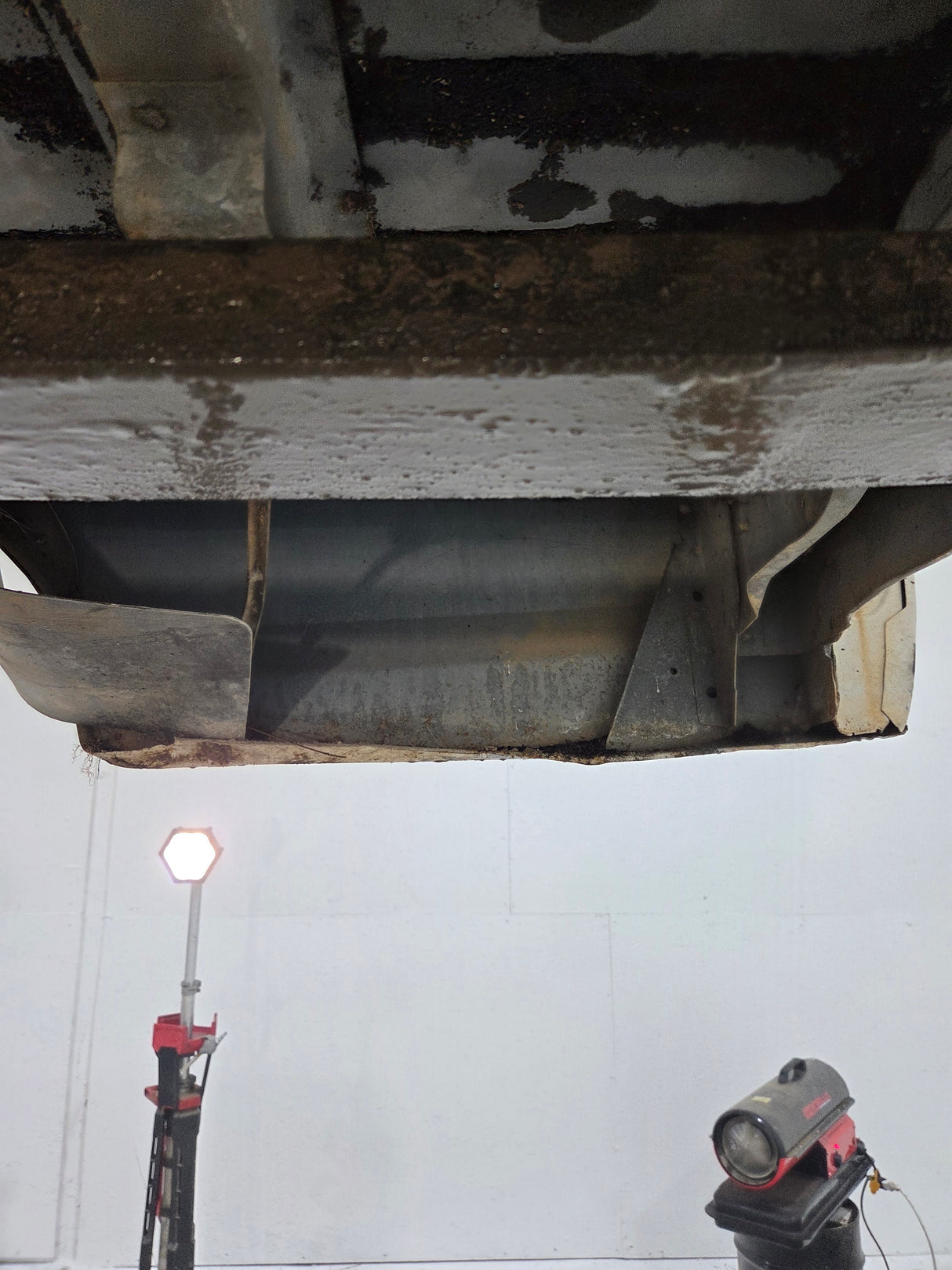 1987-1997 Ford F150 F250 F350 OBS 6' 9" Short Truck Bed