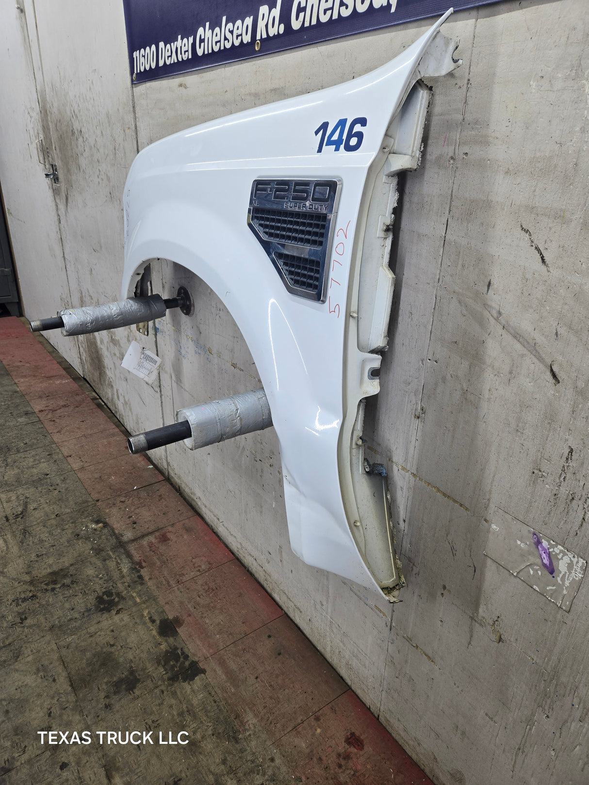 2008-2010 Ford Super Duty F250 F350 LH Driver Side Fender - Oxford White