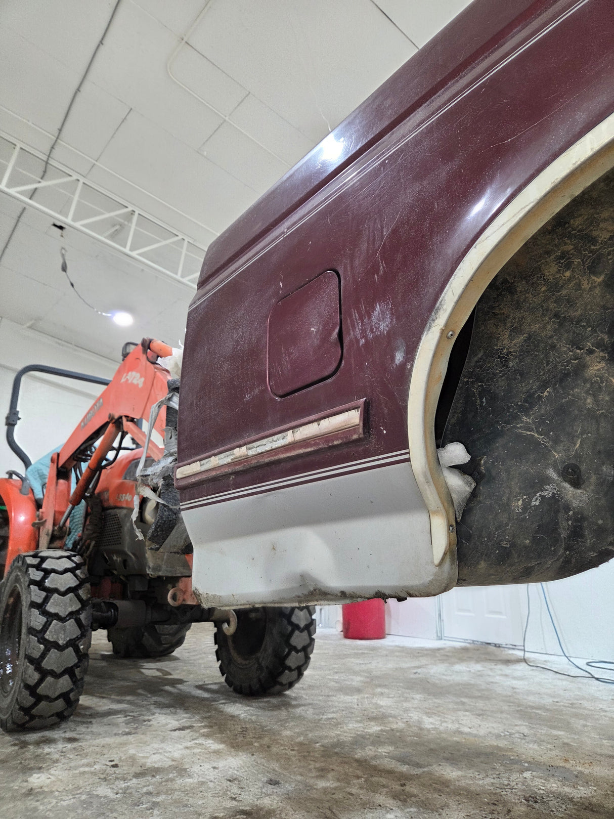 1987-1997 Ford F150 F250 F350 OBS 6' 9" Short Truck Bed