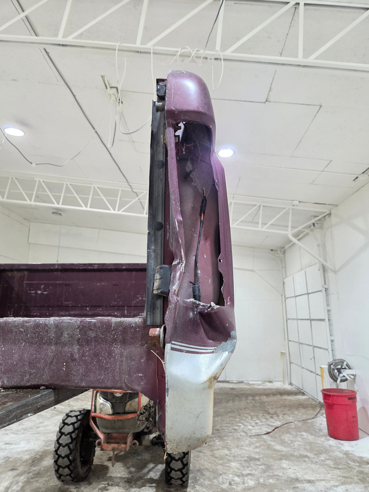 1987-1997 Ford F150 F250 F350 OBS 6' 9" Short Truck Bed