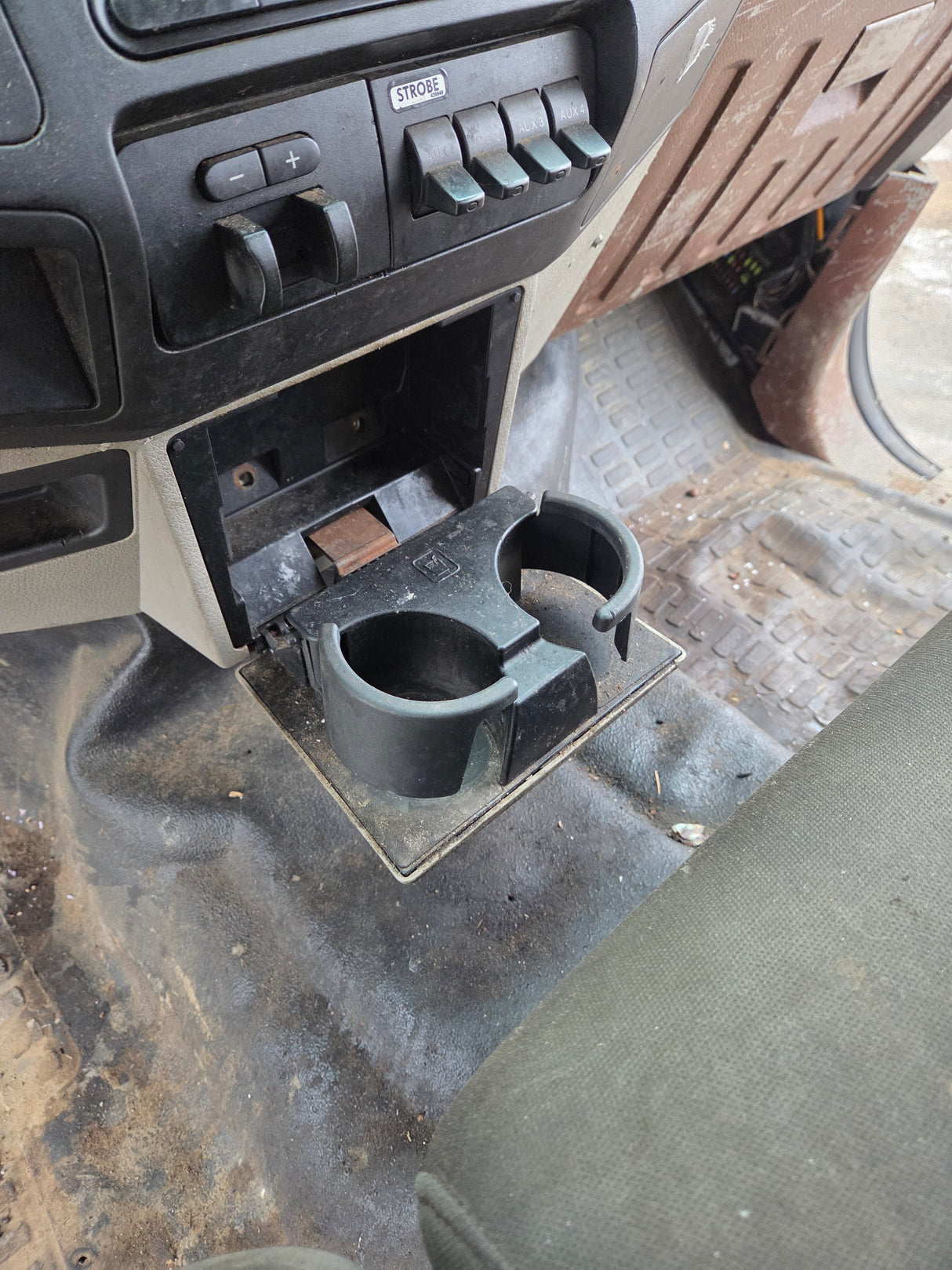 2008-2010 Ford Super Duty F250 F350 F450 F550 Extended Cab