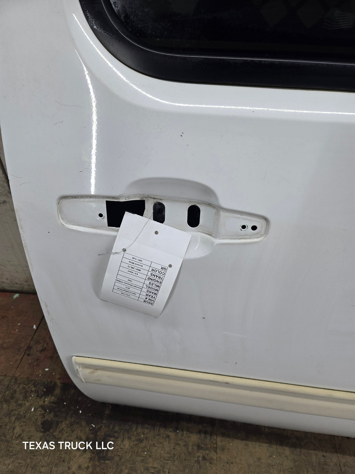 2007-2013 Chevrolet Silverado / GMC Sierra 1500 2500 3500 HD Crew Cab RH Passenger Side Rear Door
