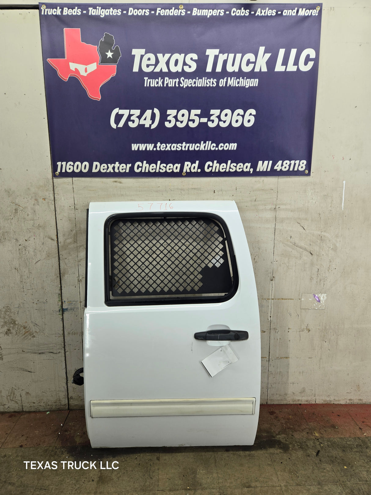2007-2013 Chevrolet Silverado / GMC Sierra 1500 2500 3500 HD Crew Cab LH Driver Side Rear Door