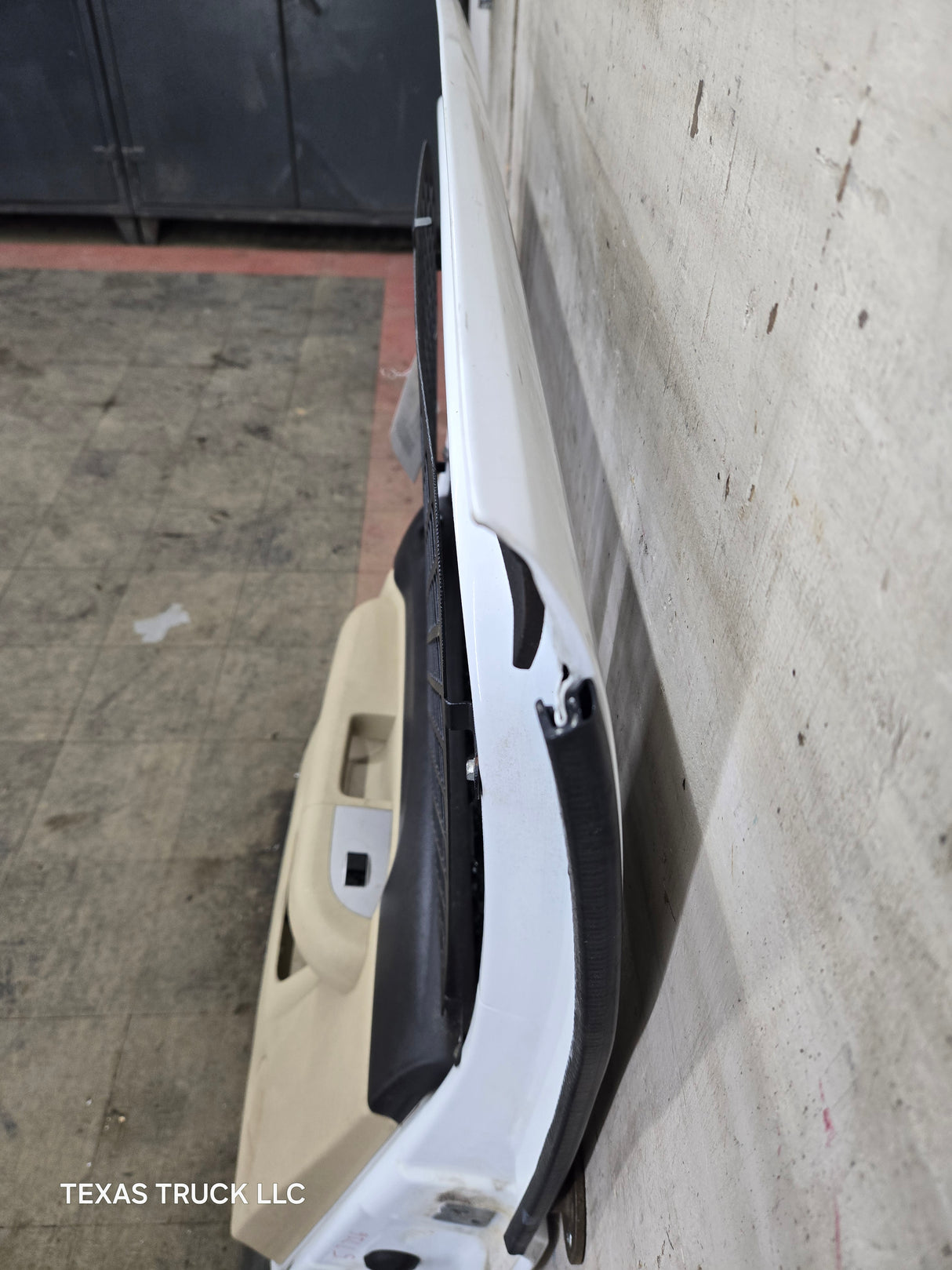 2007-2013 Chevrolet Silverado / GMC Sierra 1500 2500 3500 HD Crew Cab LH Driver Side Rear Door