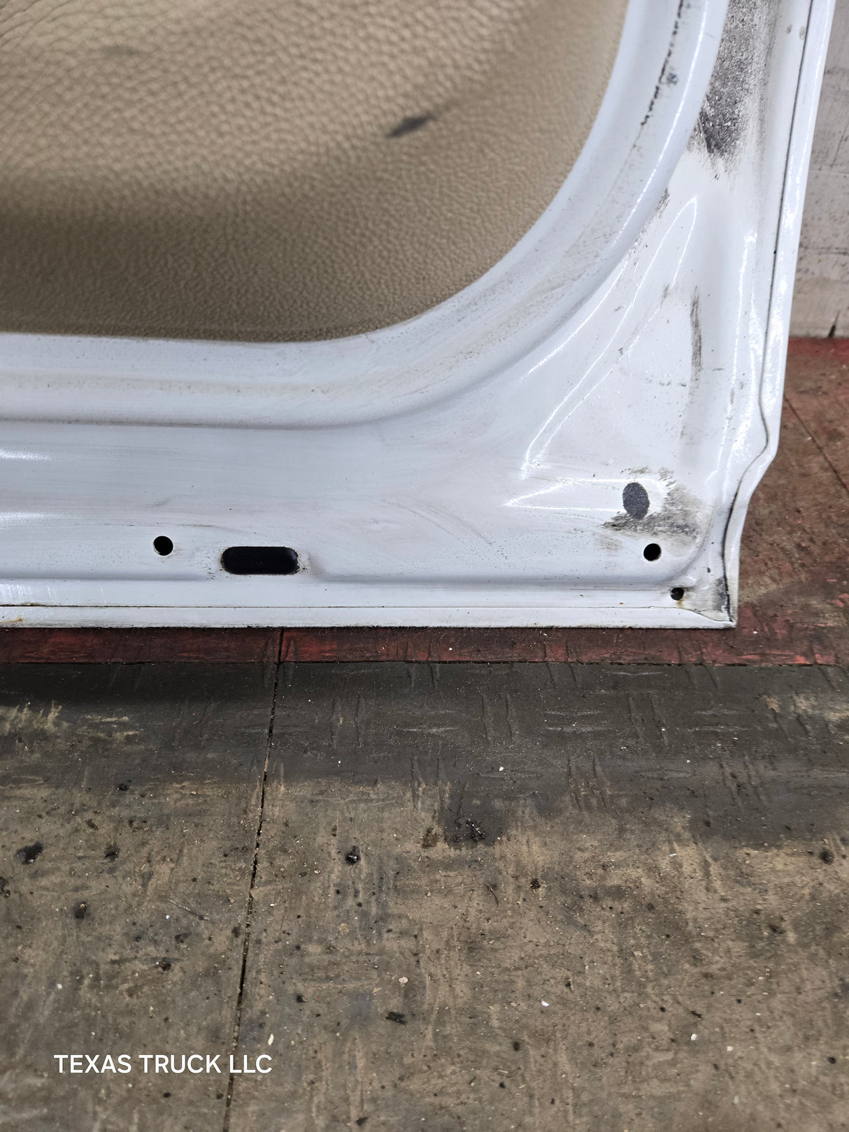 2007-2013 Chevrolet Silverado / GMC Sierra 1500 2500 3500 HD Crew Cab LH Driver Side Rear Door