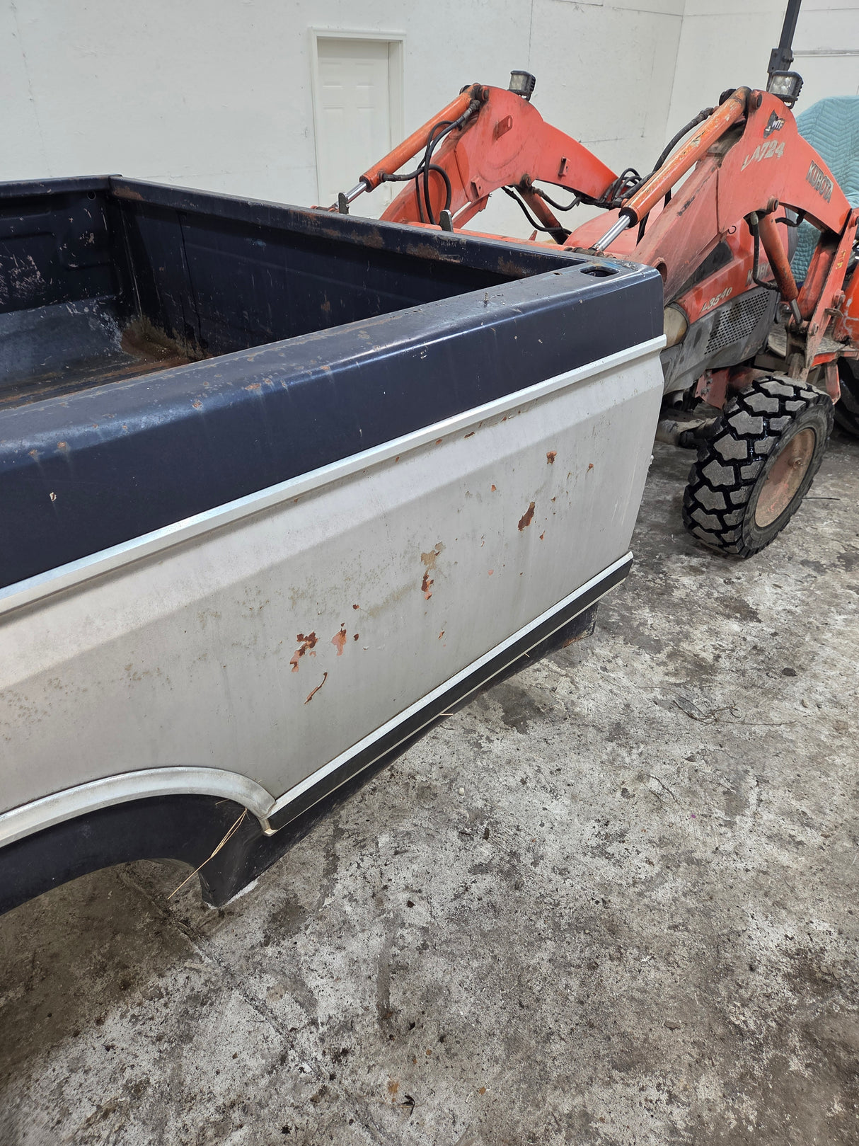 1980-1986 Ford F100 F150 F250 F350 8' Long Bed