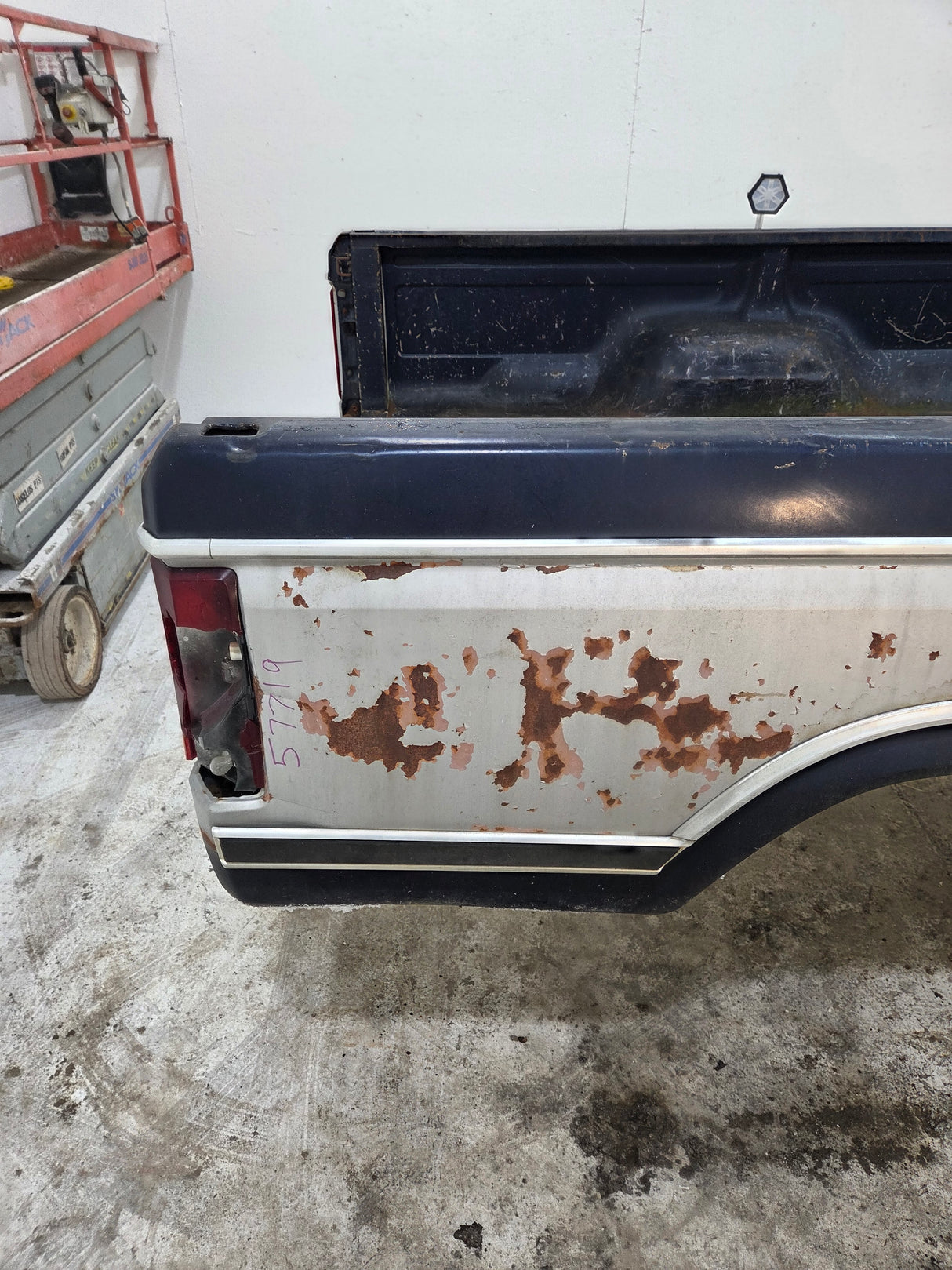 1980-1986 Ford F100 F150 F250 F350 8' Long Bed