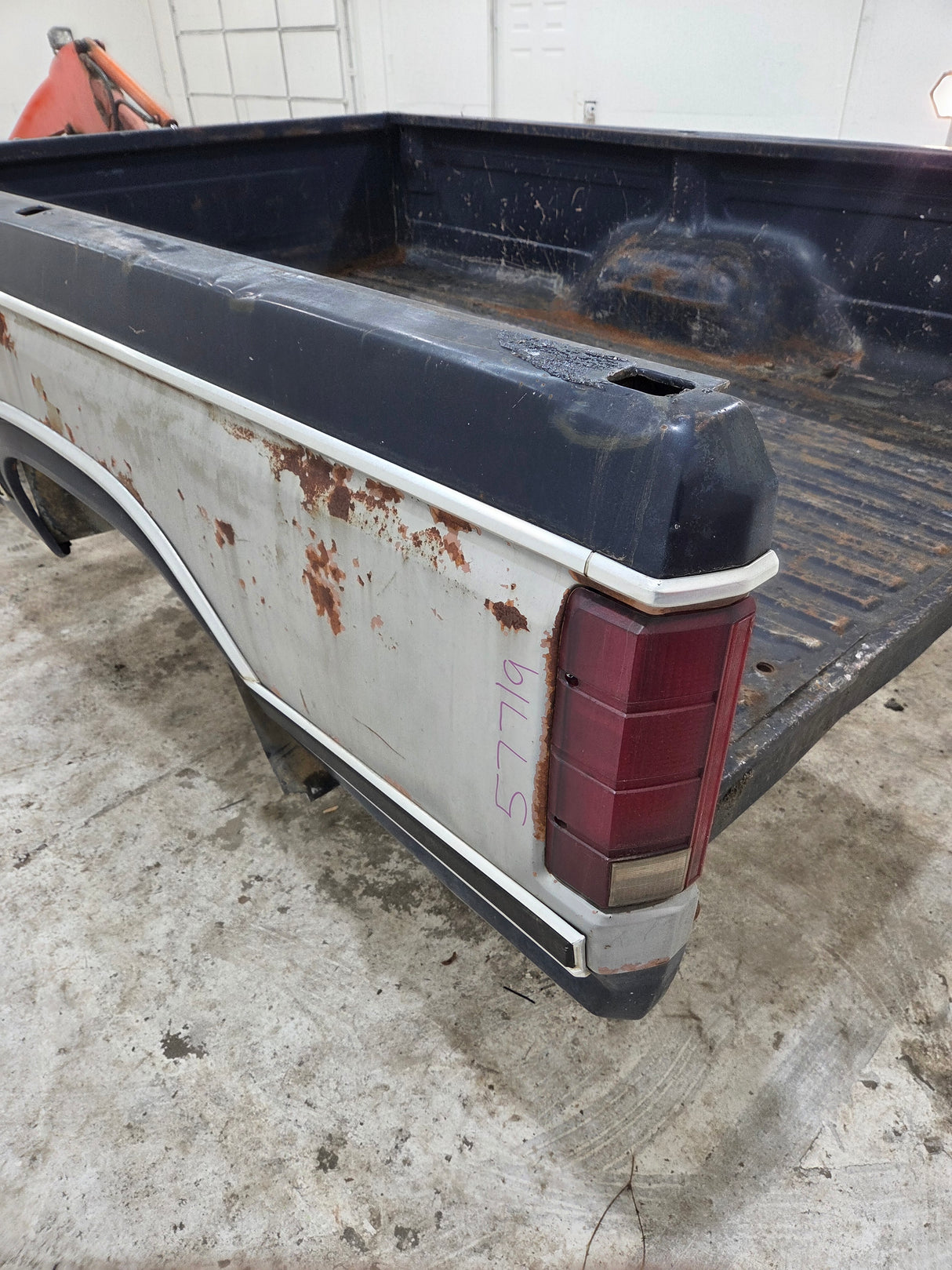 1980-1986 Ford F100 F150 F250 F350 8' Long Bed