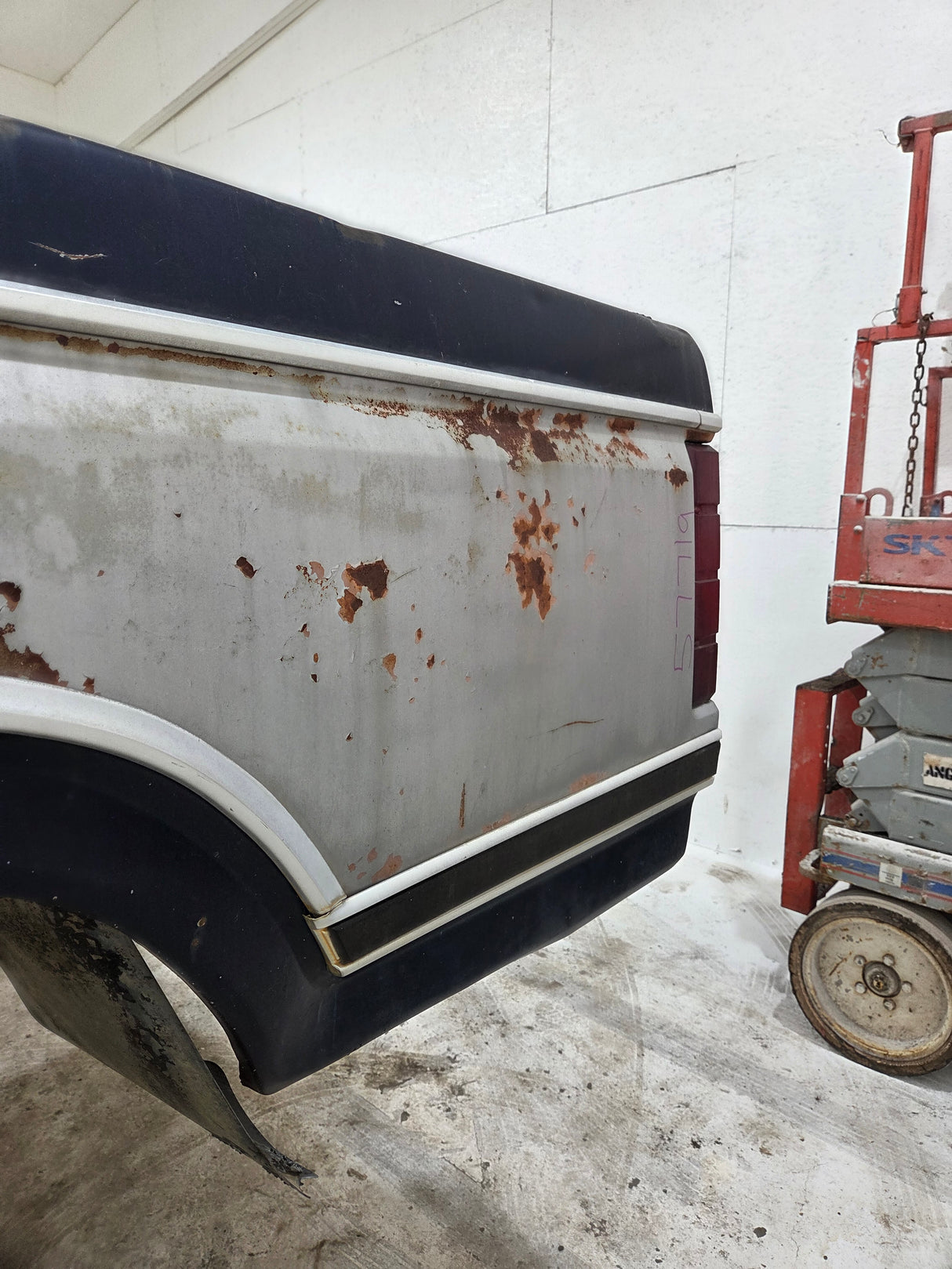 1980-1986 Ford F100 F150 F250 F350 8' Long Bed