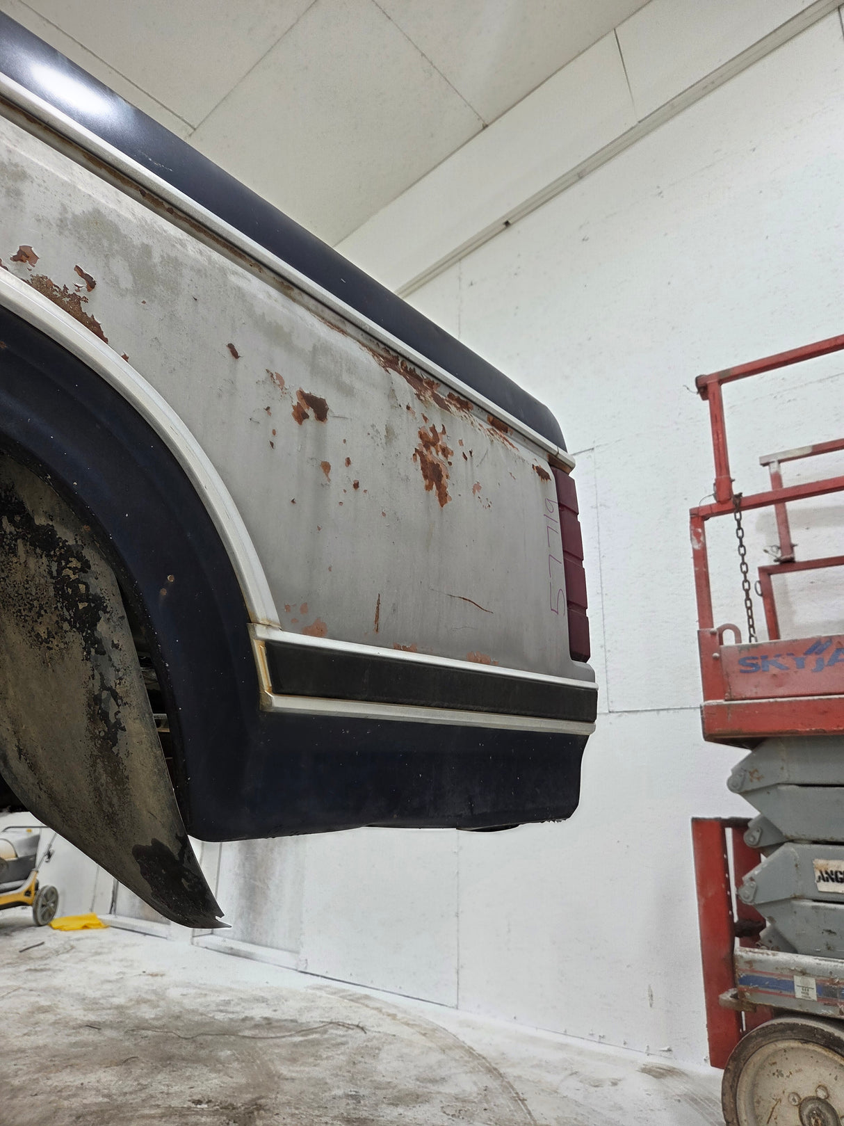 1980-1986 Ford F100 F150 F250 F350 8' Long Bed