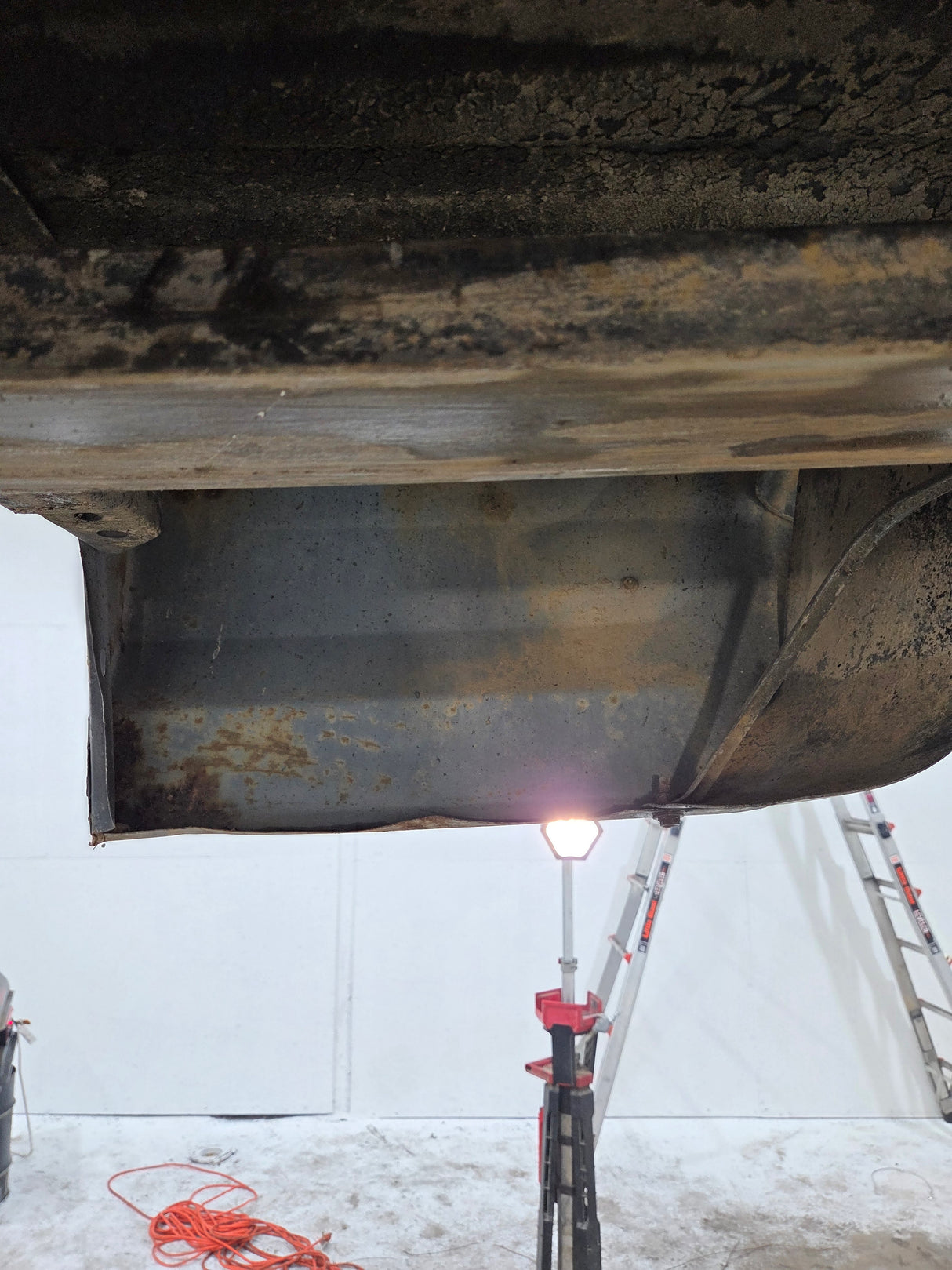 1980-1986 Ford F100 F150 F250 F350 6' 9" Short Bed