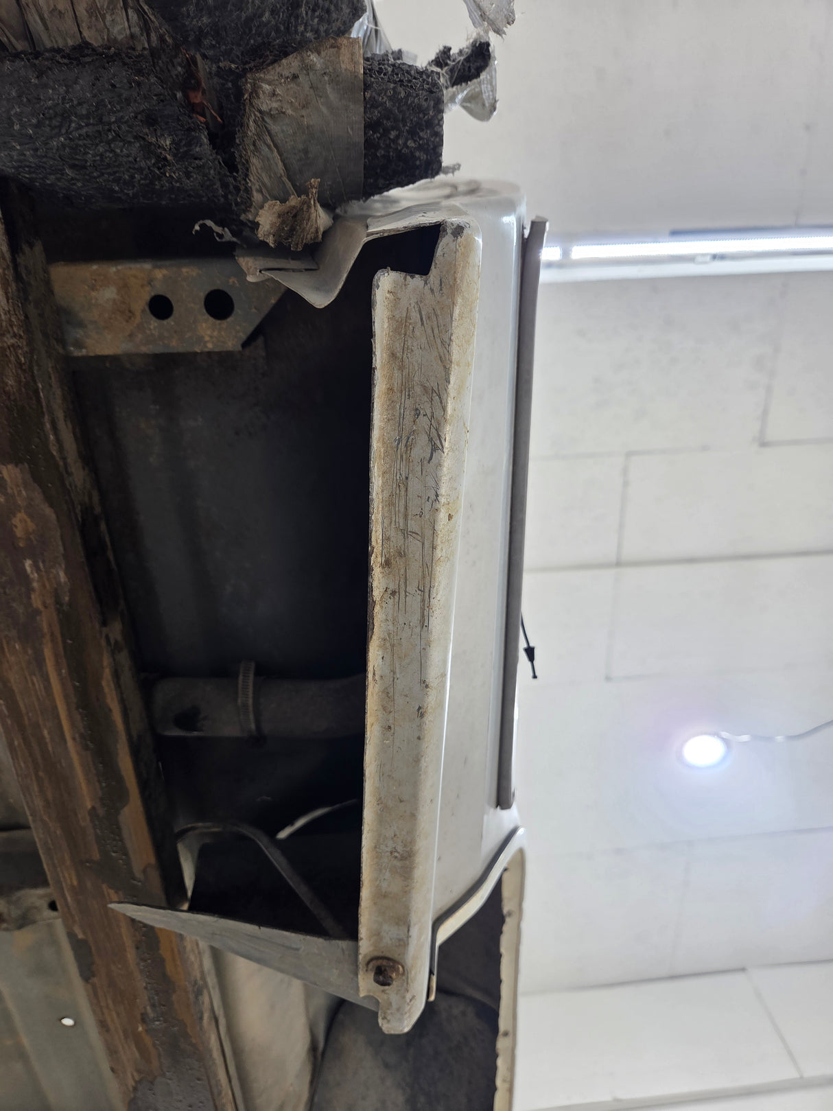 1987-1997 Ford F150 F250 F350 OBS 6' 9" Short Truck Bed