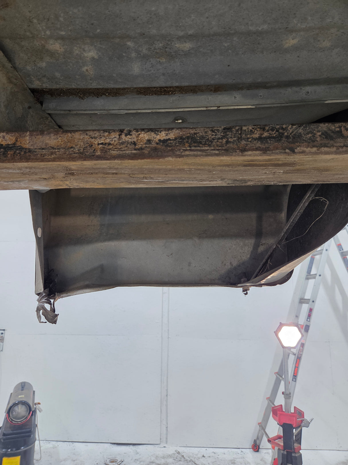 1987-1997 Ford F150 F250 F350 OBS 6' 9" Short Truck Bed