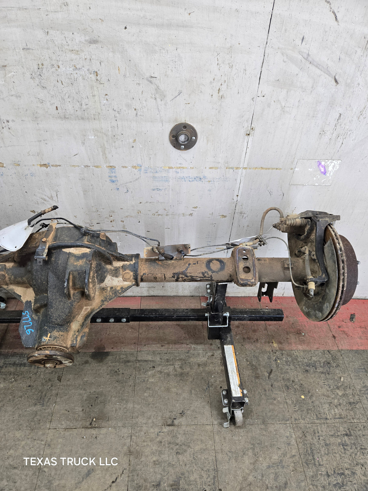2009-2011 Ford F150 9.75" Rear Axle 3.55 Gear Ratio Limited Slip