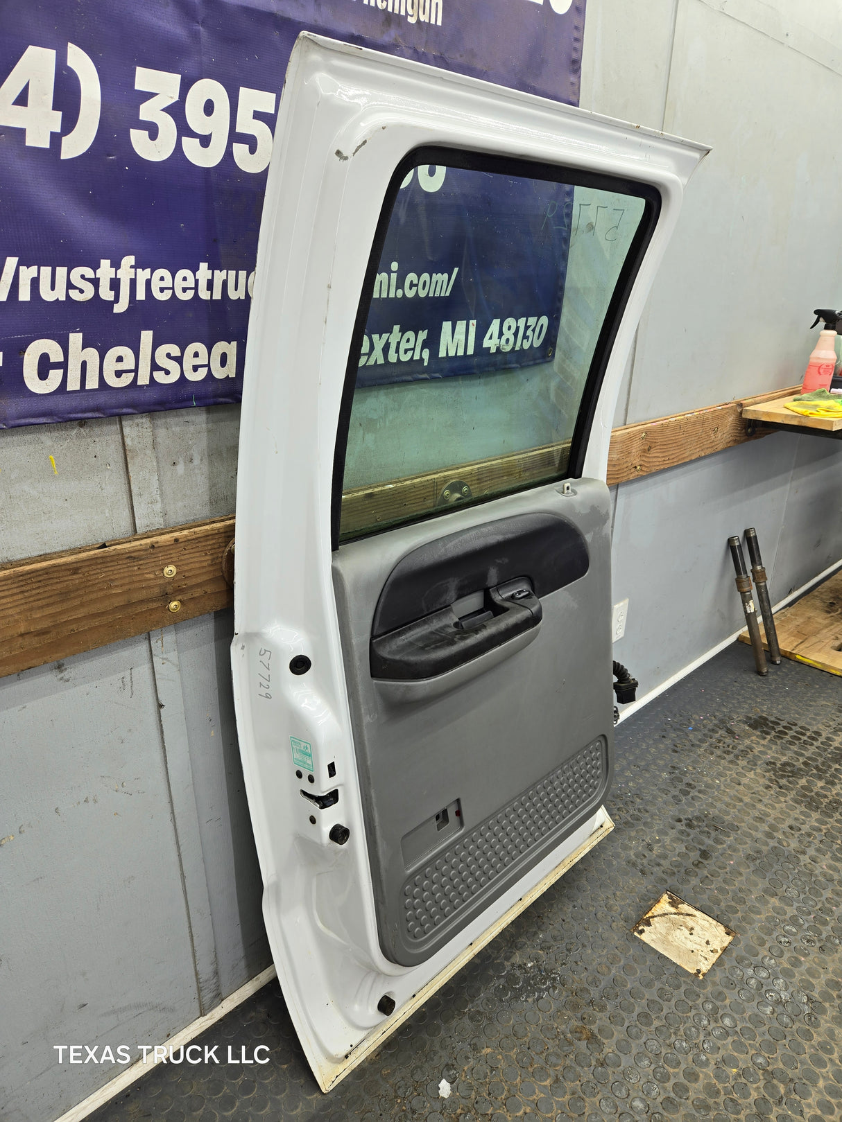 1999-2011 Ford Super Duty LH Driver Side Rear Crew Cab Door F250 F350 F450 F550