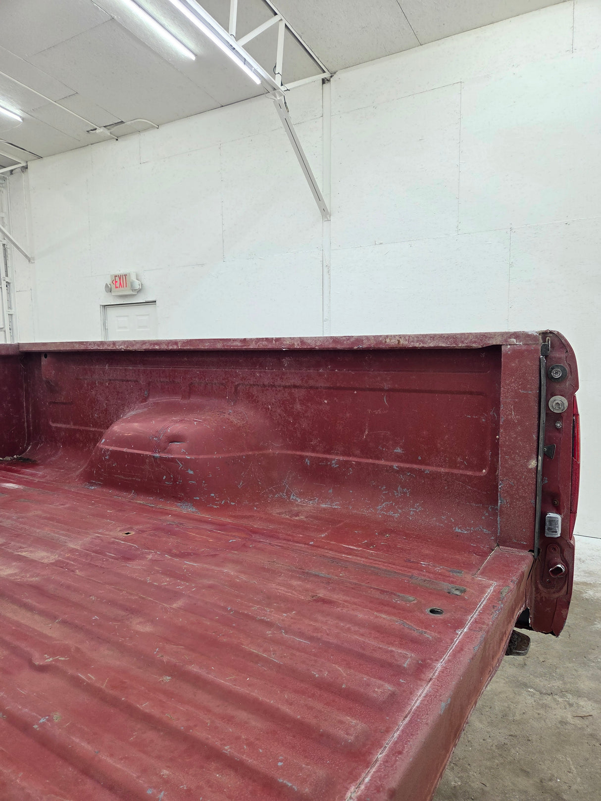 1987-1997 Ford F150 F250 F350 OBS 6' 9" Short Truck Bed