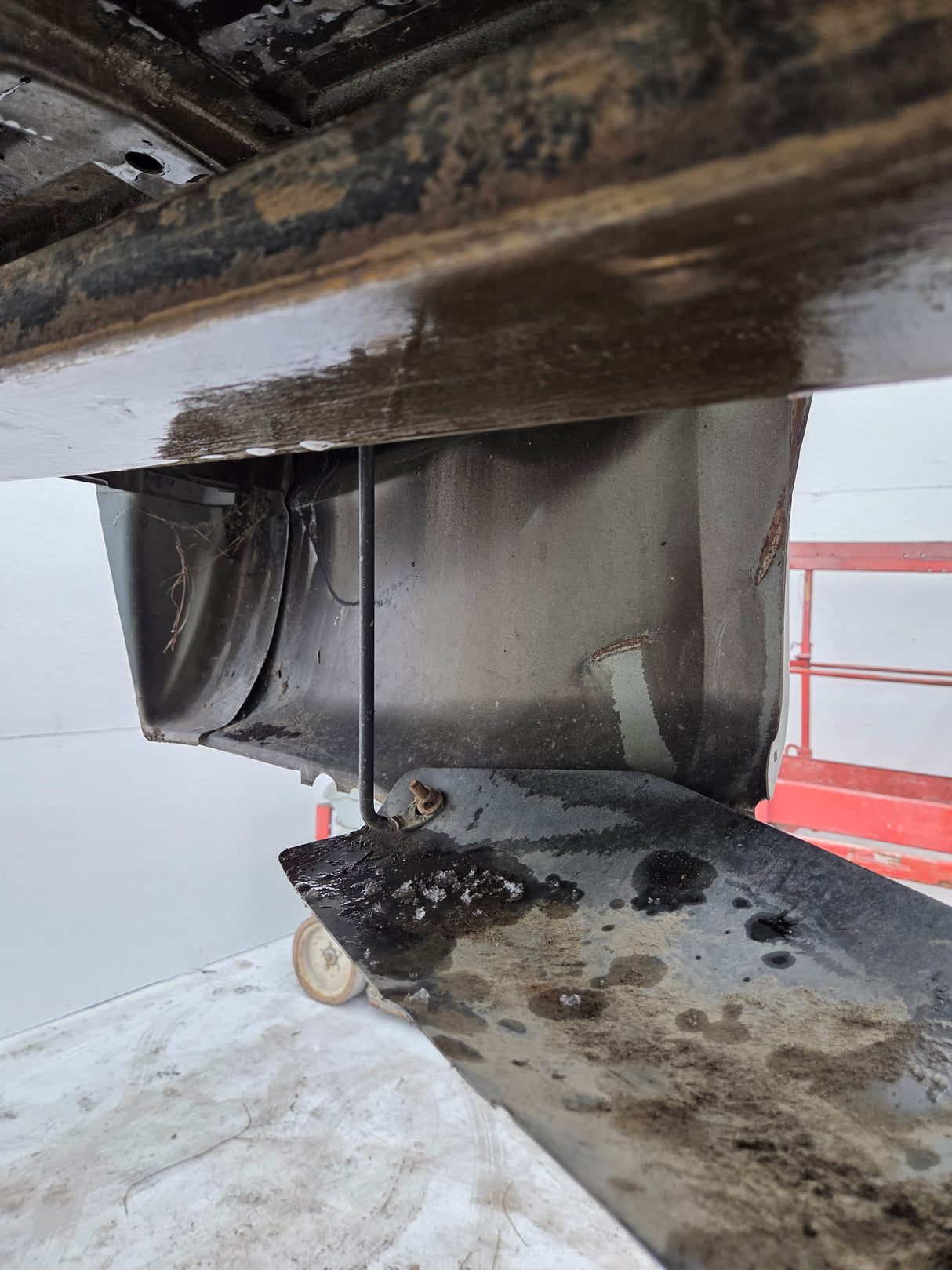1999-2010 Ford Super Duty F250 F350 6' 9" Short Truck Bed