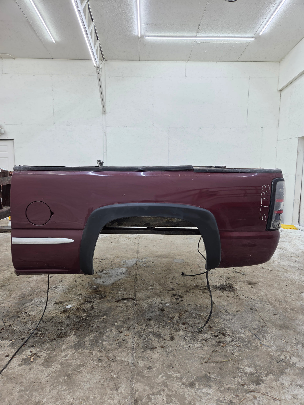 1999-2007 Chevrolet Silverado / GMC Sierra 6' 6" Short Truck Bed