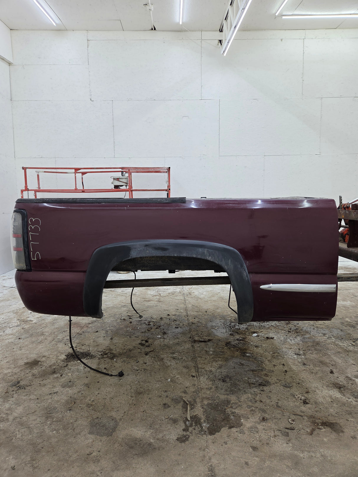 1999-2007 Chevrolet Silverado / GMC Sierra 6' 6" Short Truck Bed
