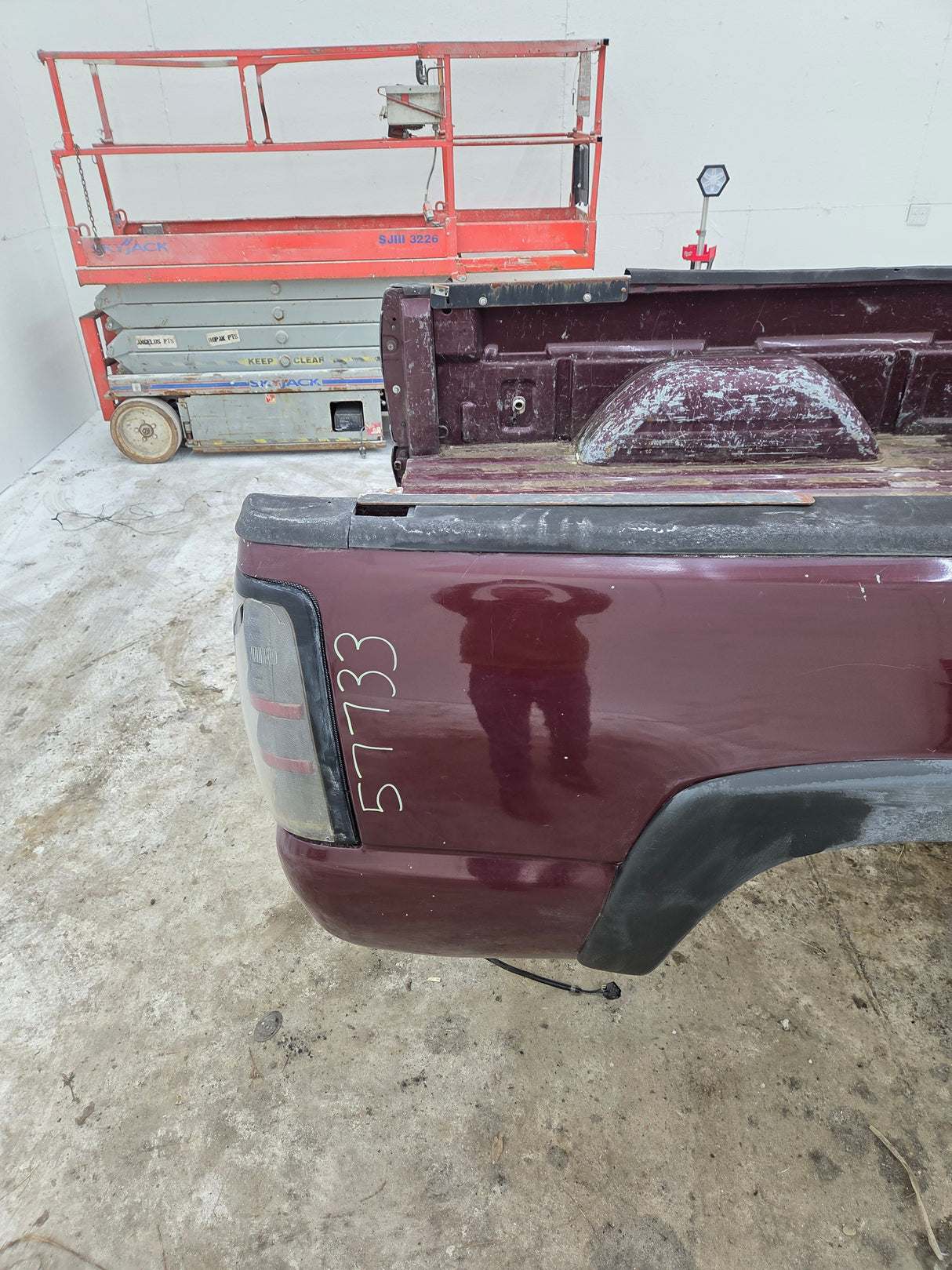 1999-2007 Chevrolet Silverado / GMC Sierra 6' 6" Short Truck Bed