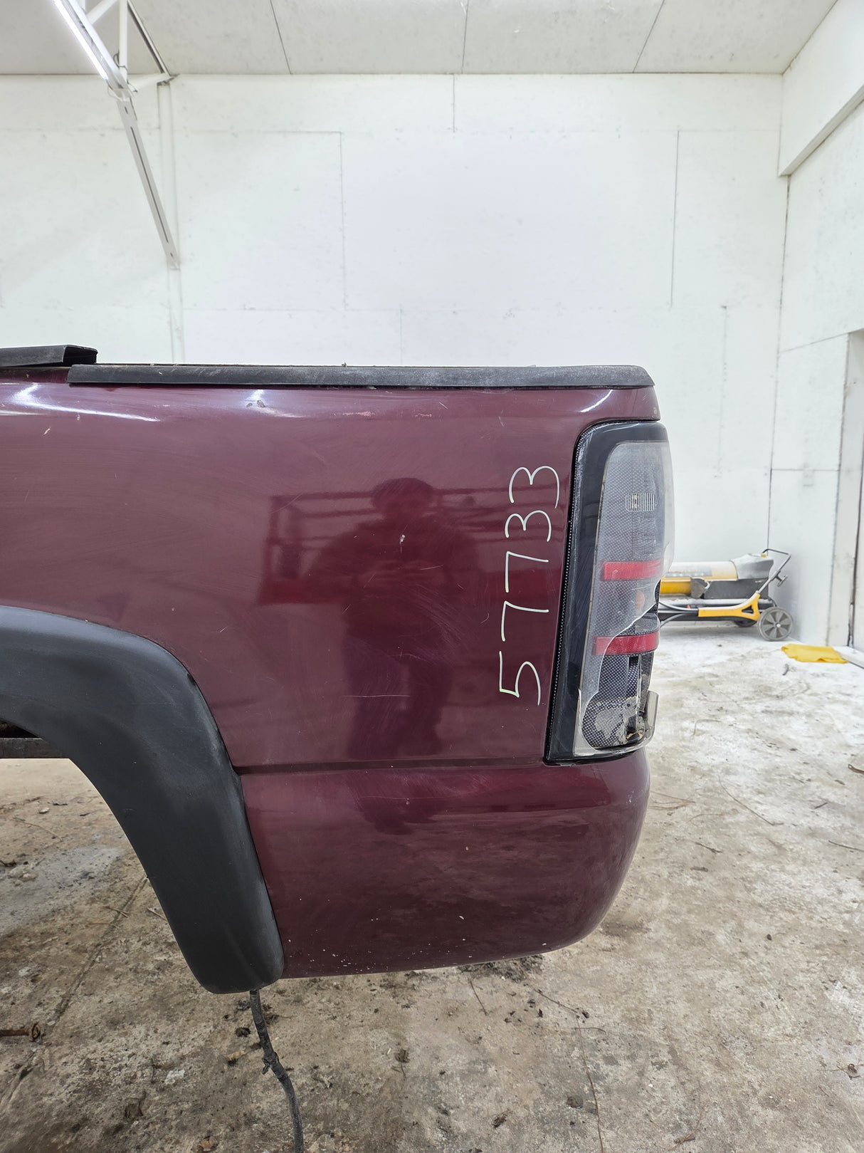 1999-2007 Chevrolet Silverado / GMC Sierra 6' 6" Short Truck Bed