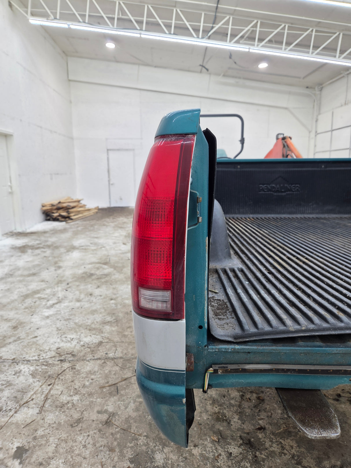 1988-1998 Chevrolet / GMC 1500 2500 3500 OBS 6' 6" Short Truck Bed