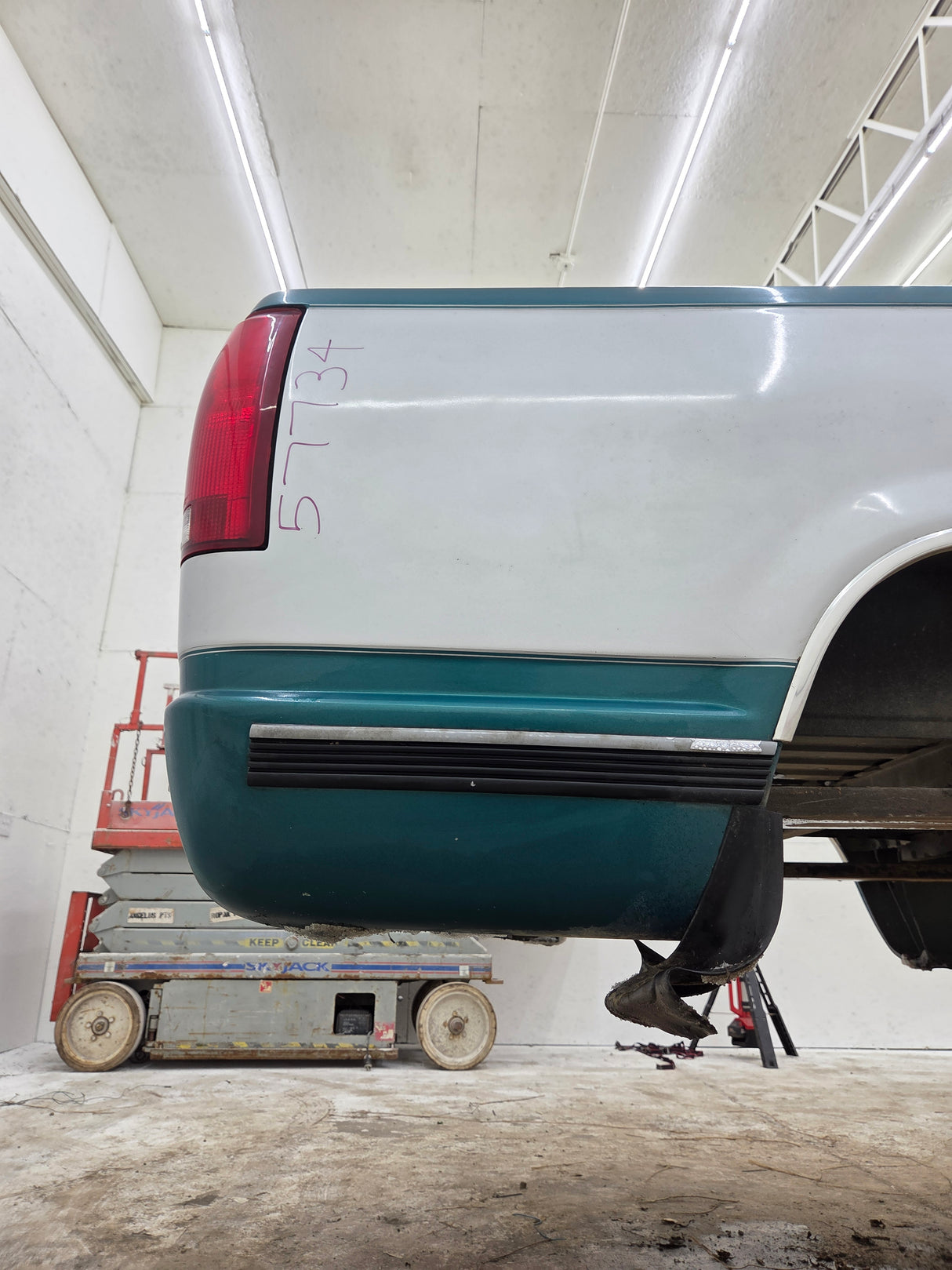 1988-1998 Chevrolet / GMC 1500 2500 3500 OBS 6' 6" Short Truck Bed