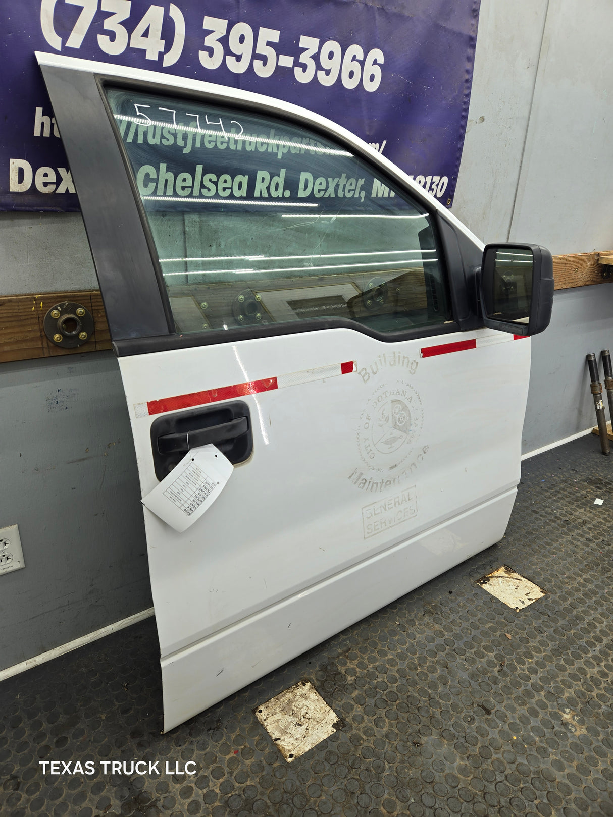 2009-2014 Ford F150 RH Passenger Side Front Door