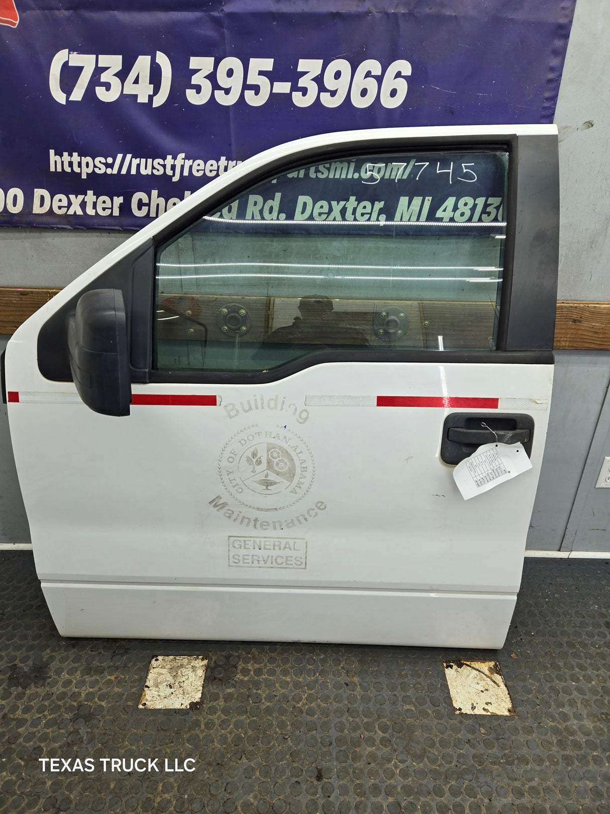 2009-2014 Ford F150 LH Driver Side Front Door