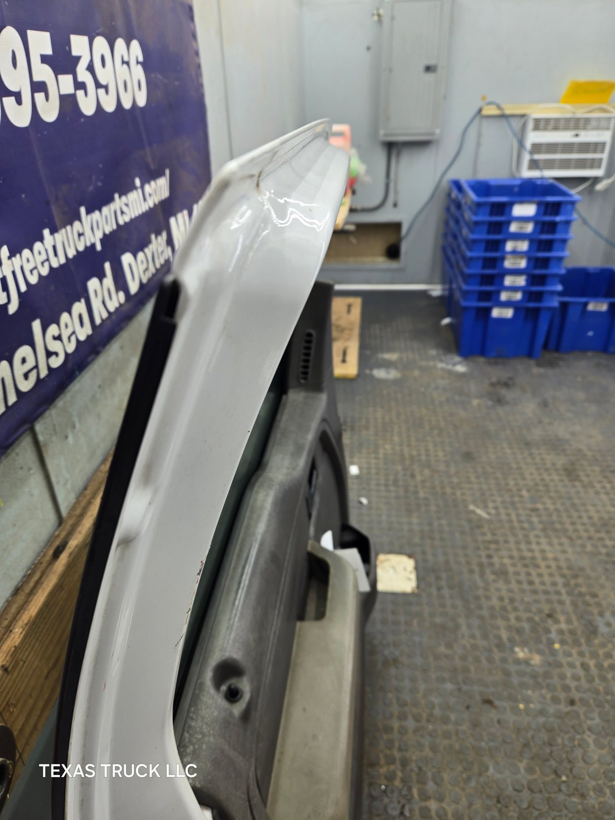 2009-2014 Ford F150 LH Driver Side Front Door