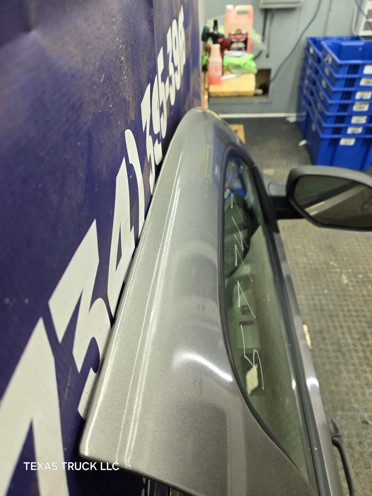 2007-2013 Chevrolet Silverado / GMC Sierra 1500 2500 3500 HD RH Front Passenger Side Door