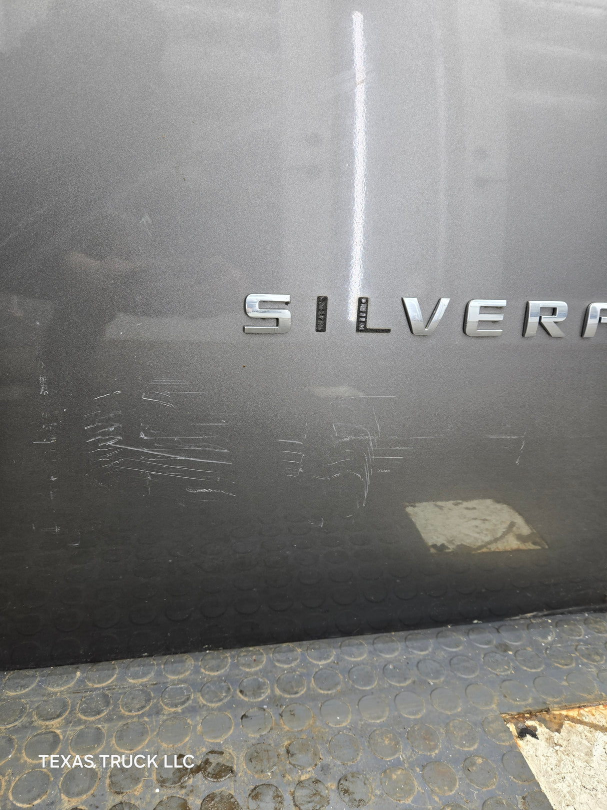 2007-2013 Chevrolet Silverado / GMC Sierra 1500 2500 3500 HD RH Front Passenger Side Door