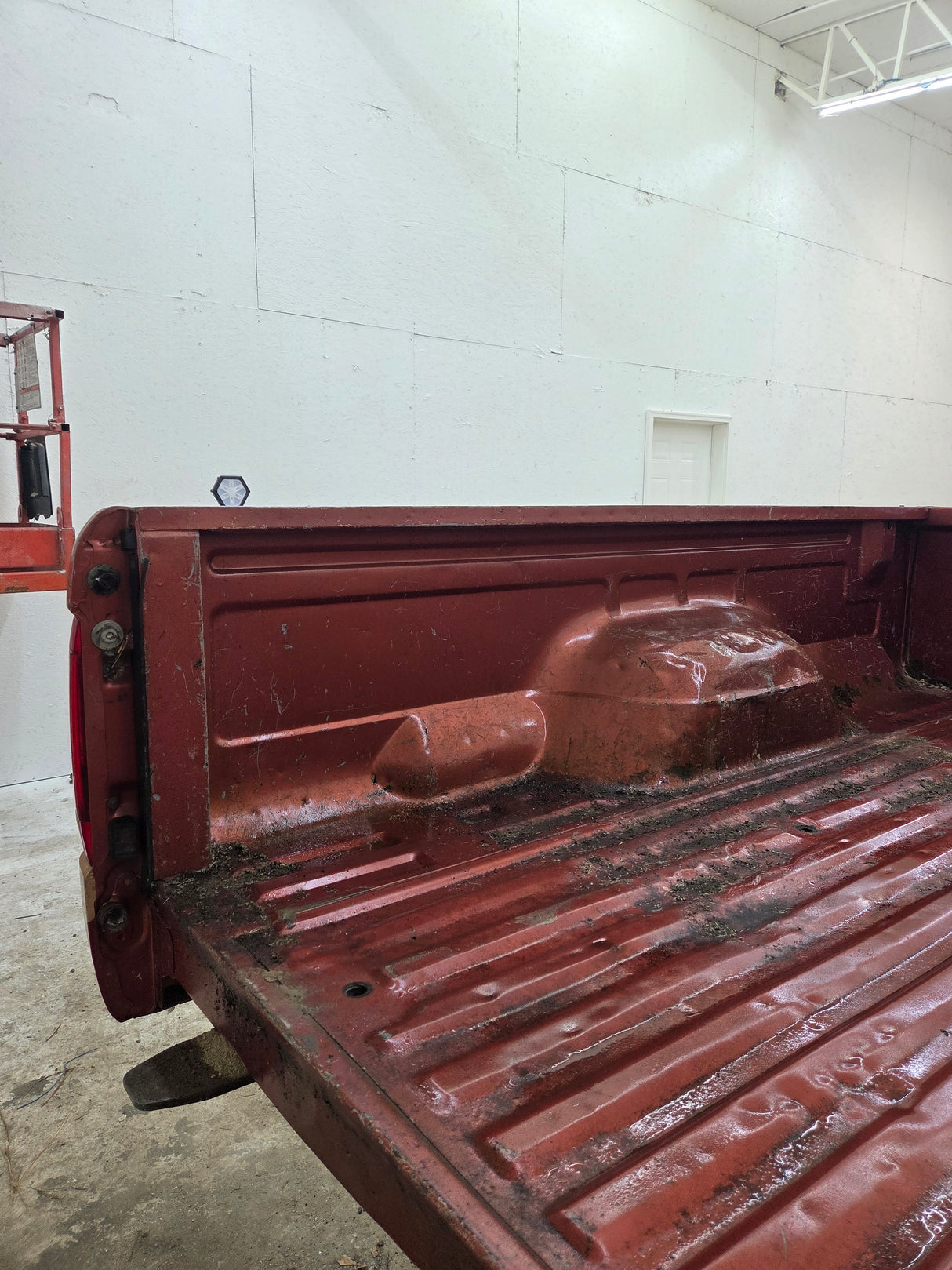 1987-1997 Ford F150 F250 F350 OBS 6' 9" Short Truck Bed