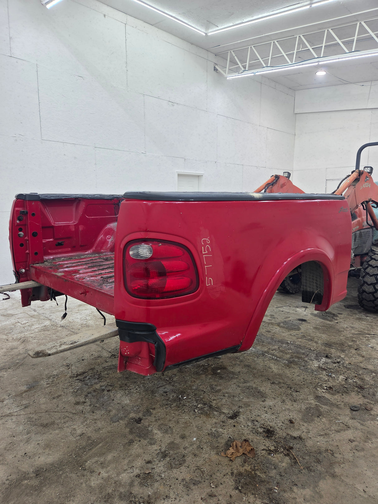1997-2003 Ford F150 5' 6" Short Truck Bed Fiberglass Side